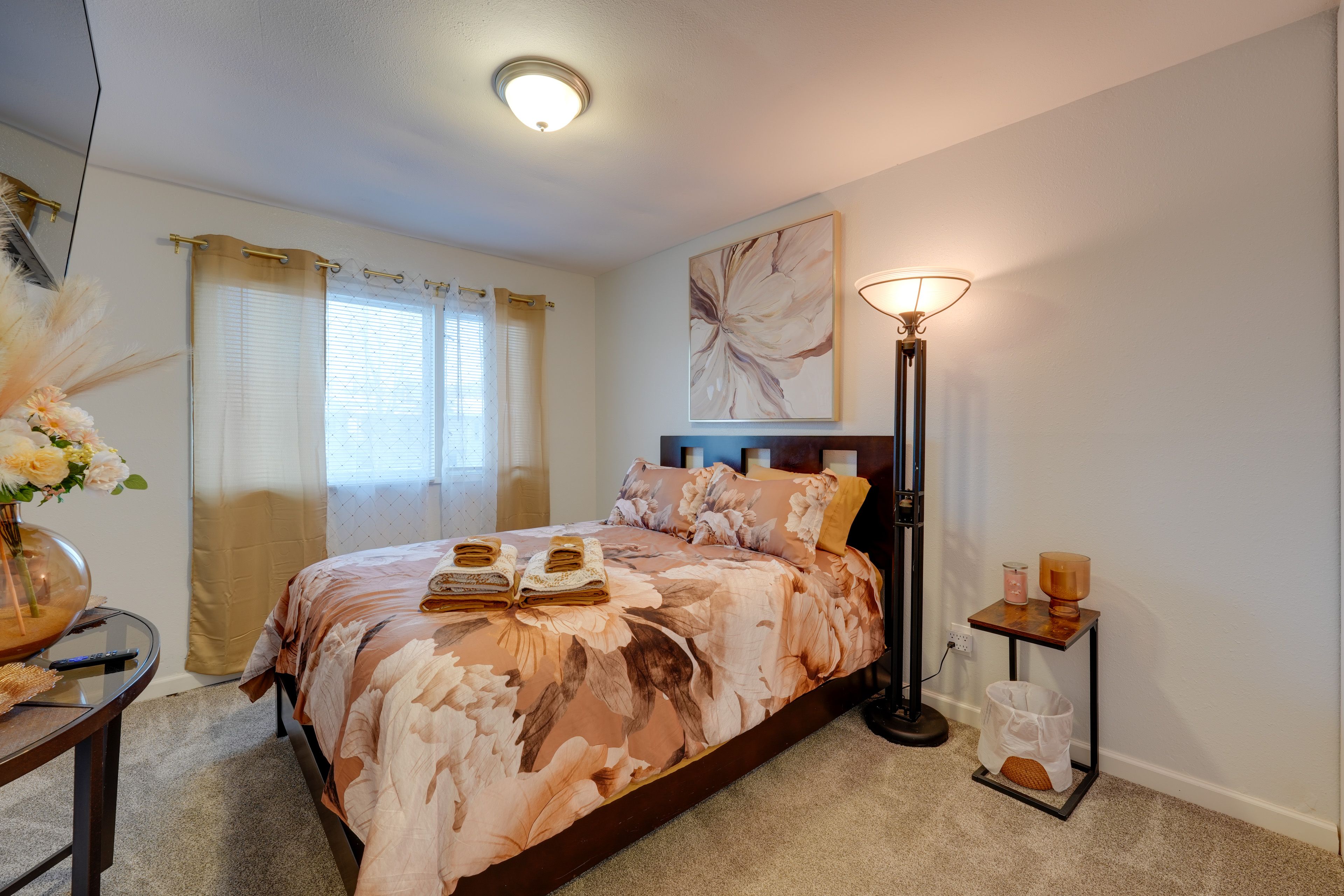 Bedroom 1 | Queen Bed | 2nd Floor