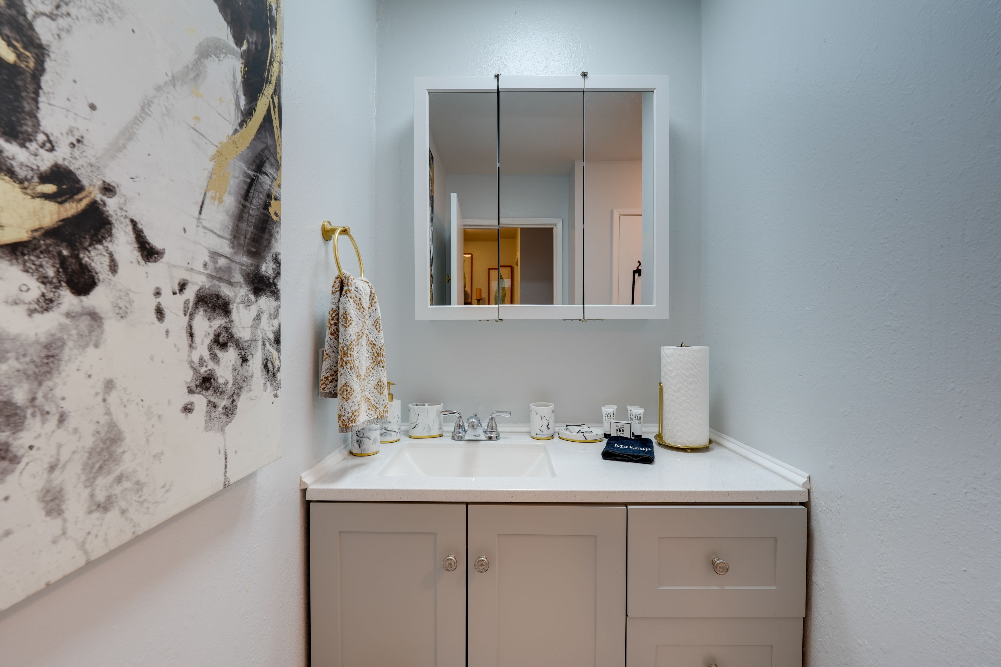 Bathroom | In-Unit Laundry | 2nd Floor