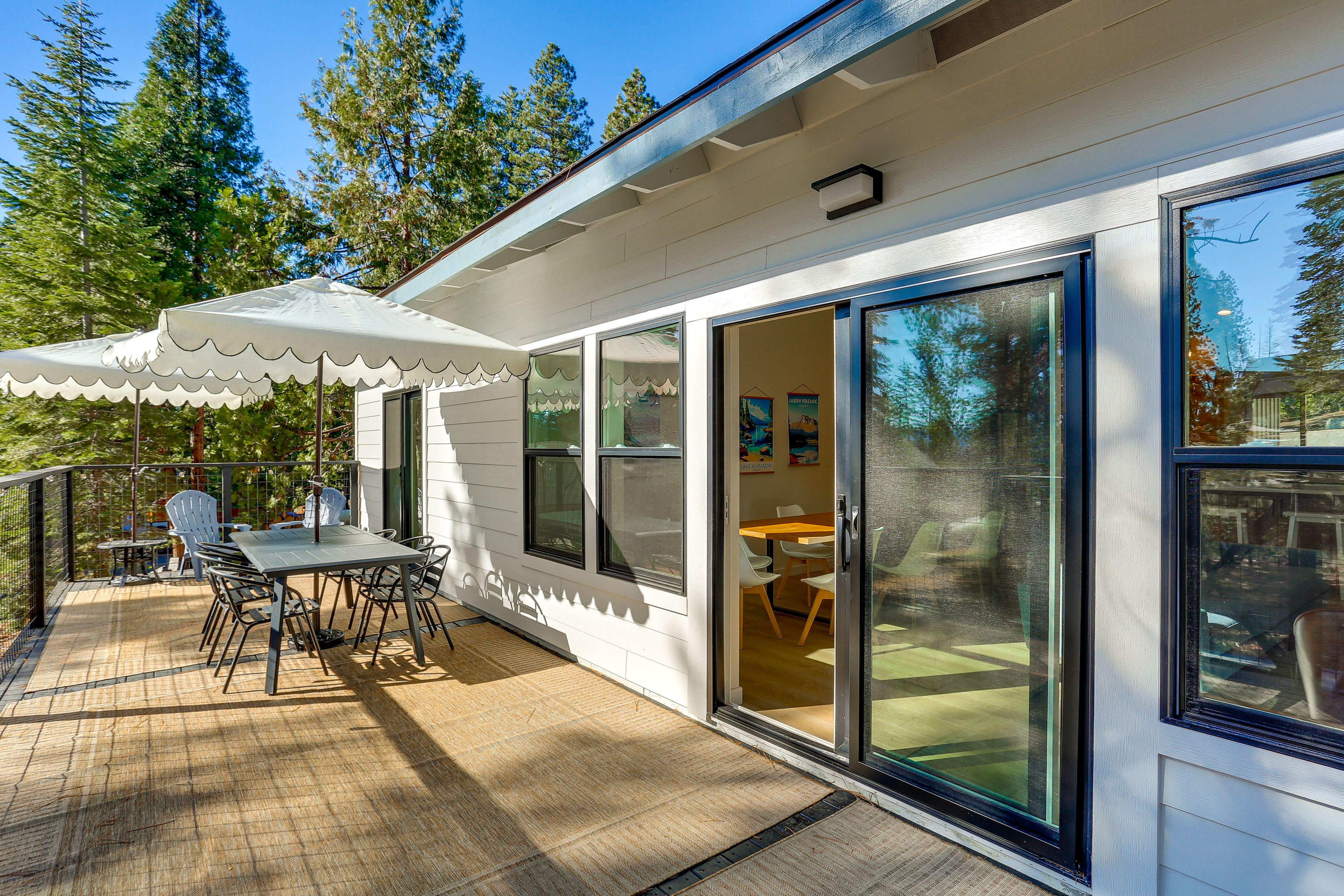Deck | Gas Grill | Dining Area