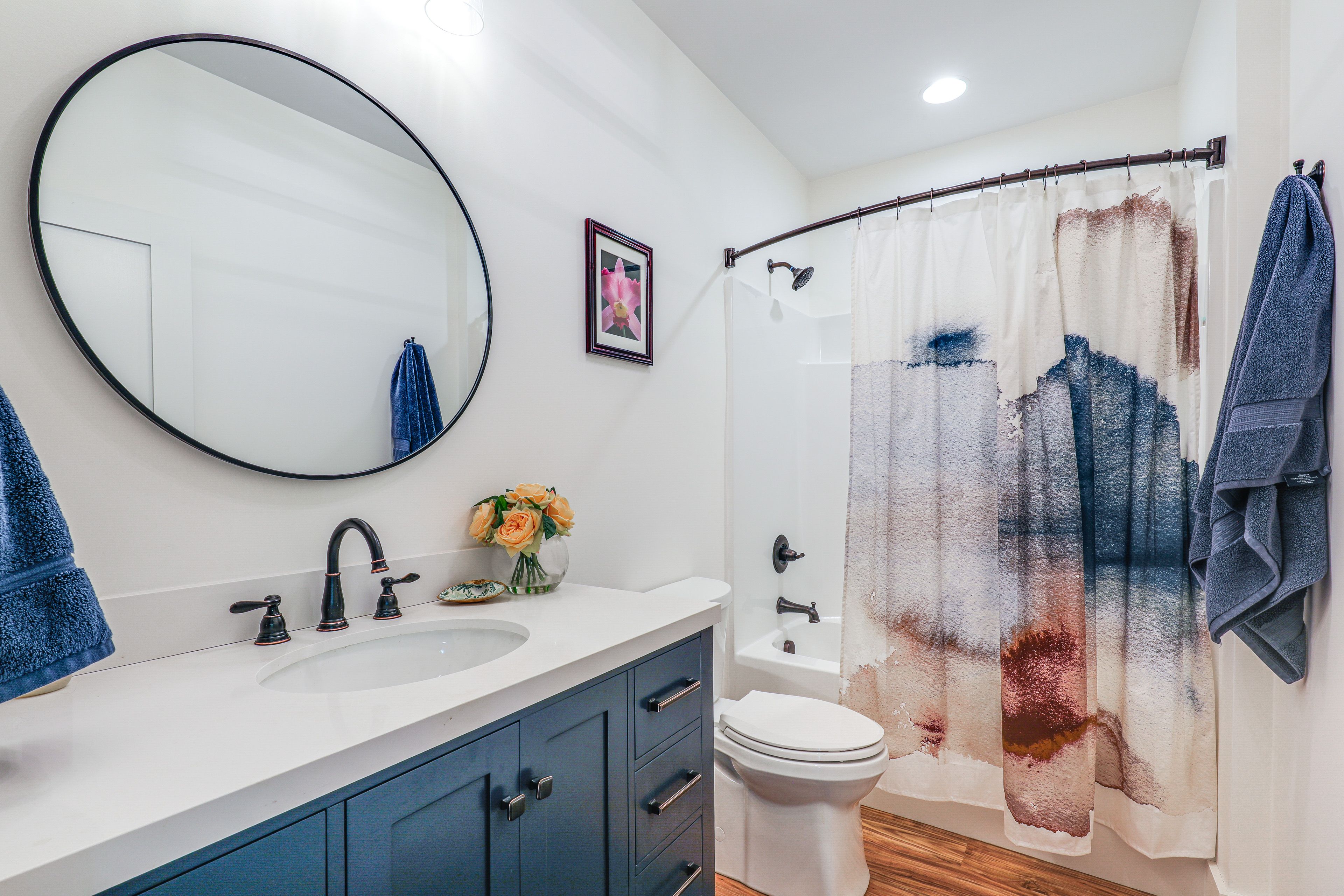 Full Bathroom | Lower Level