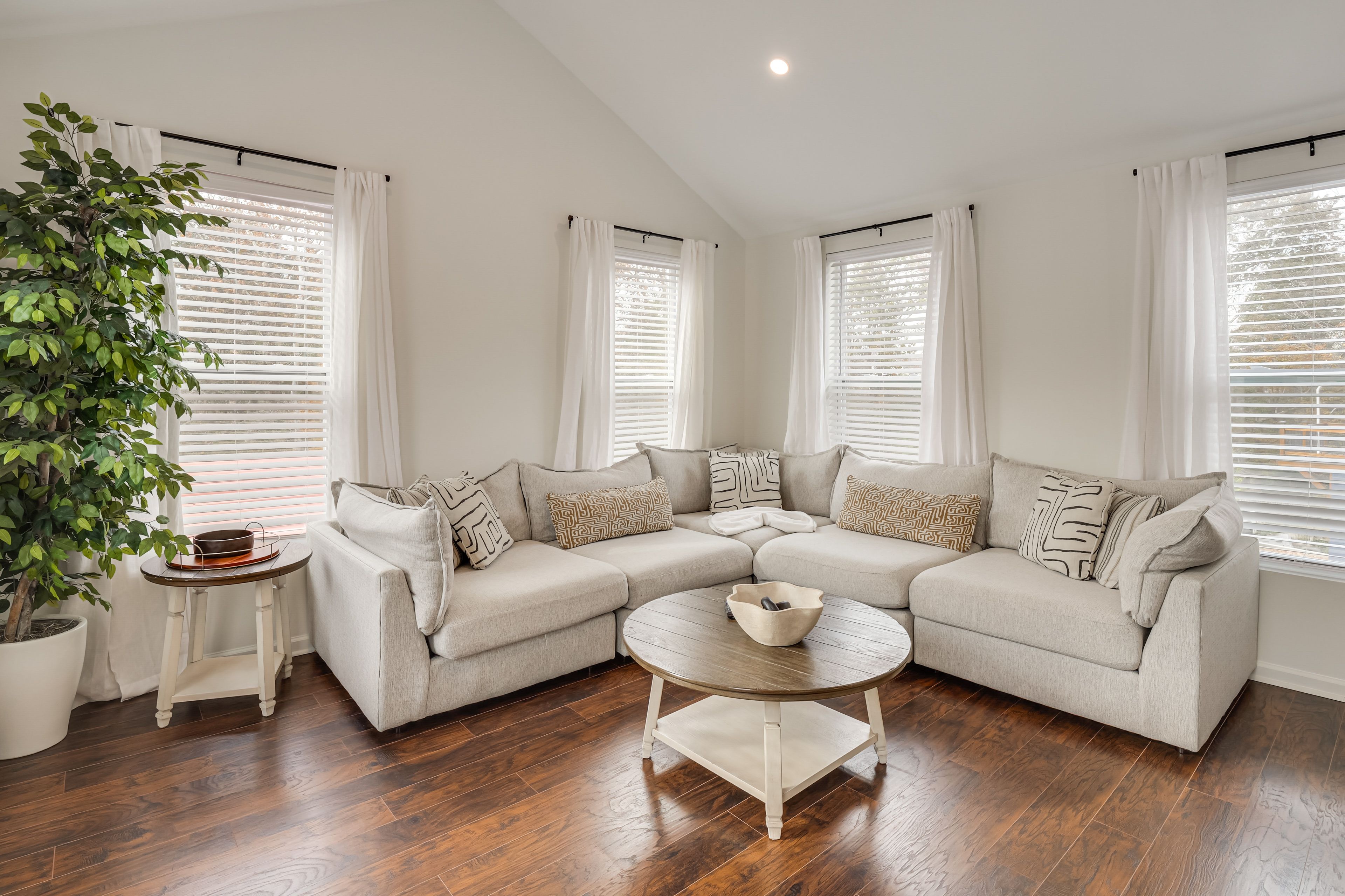 Living Room | Main Level