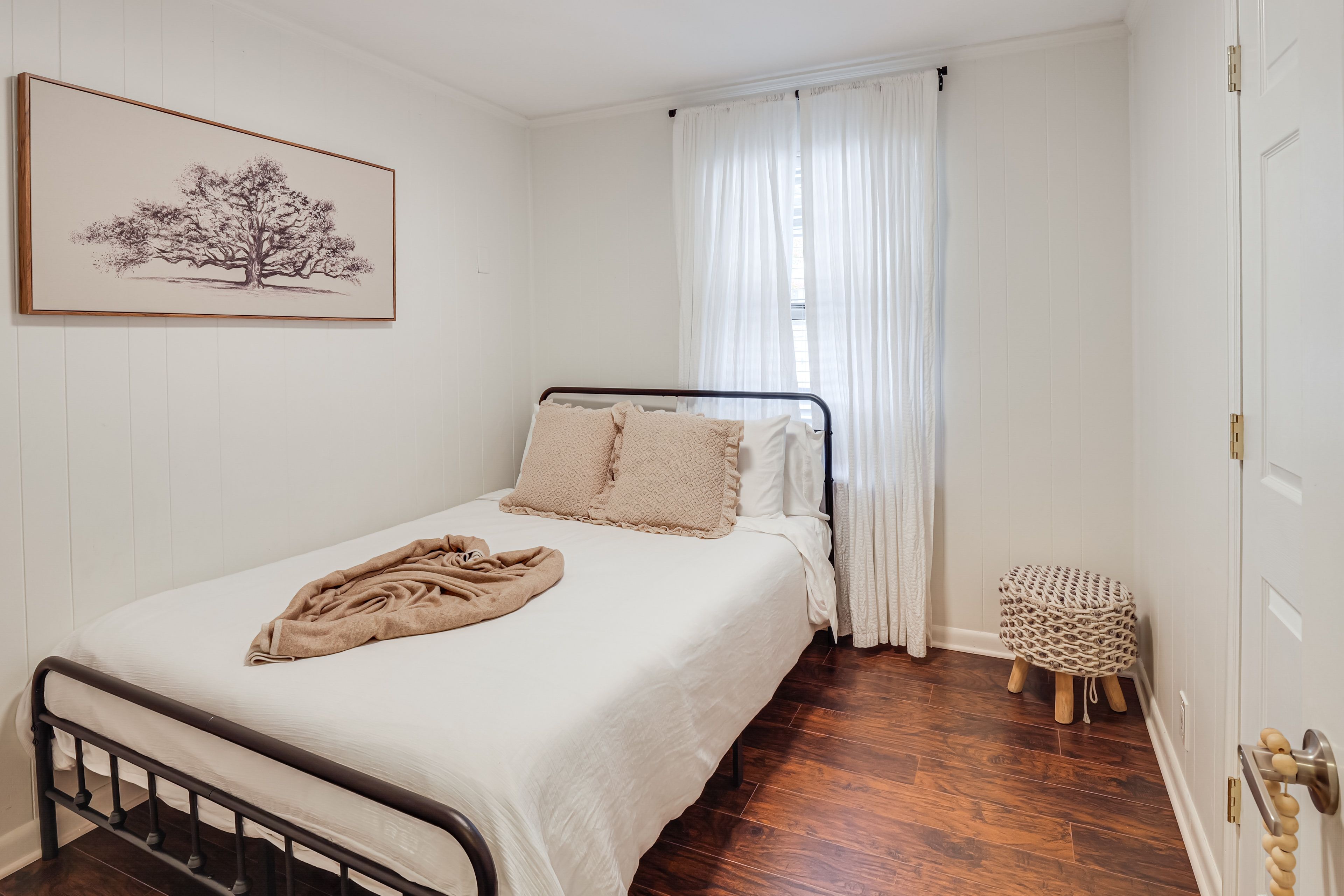 Bedroom 3 | Queen Bed | Main Level