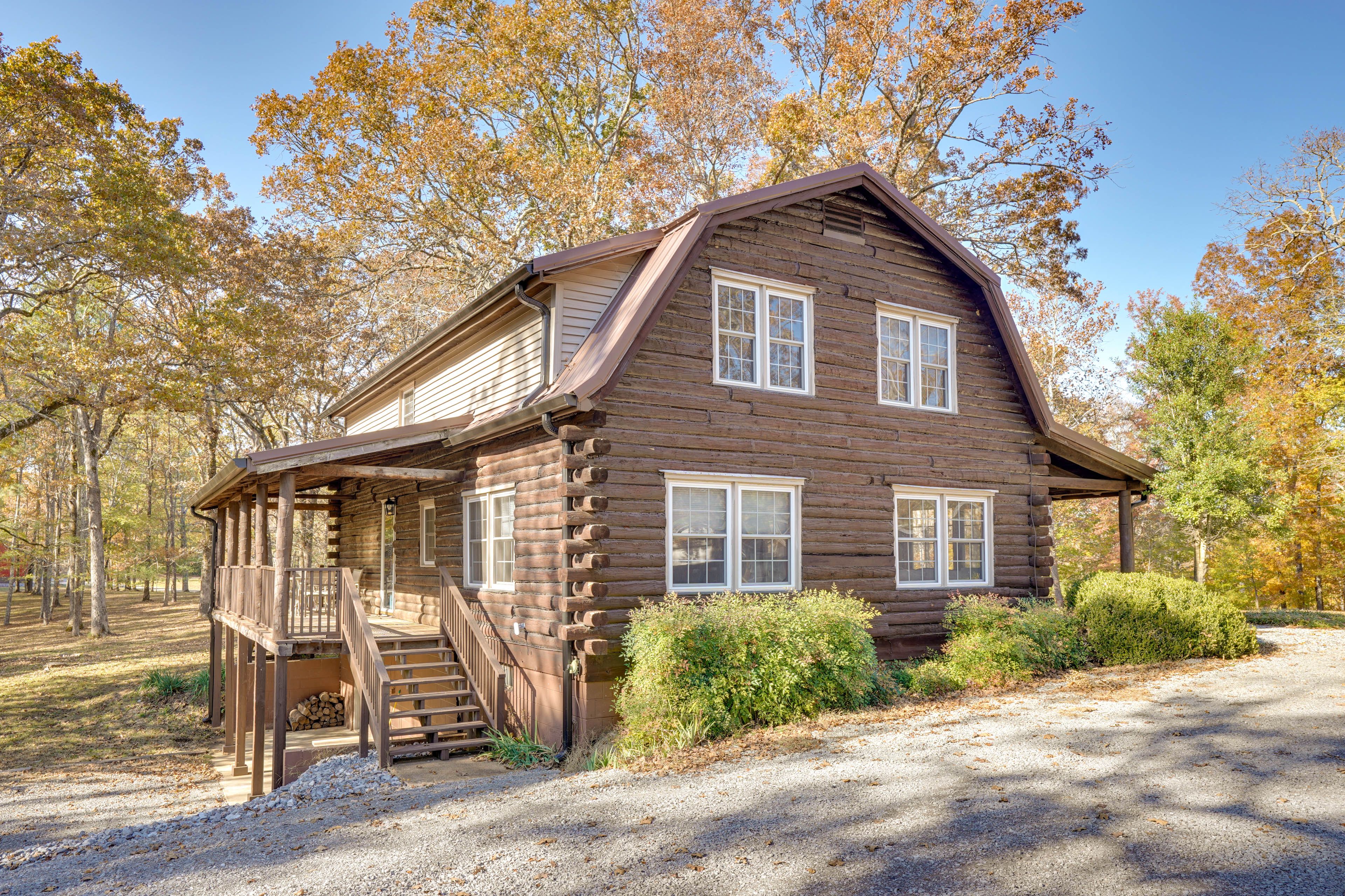 Parking | Driveway (4 Vehicles)