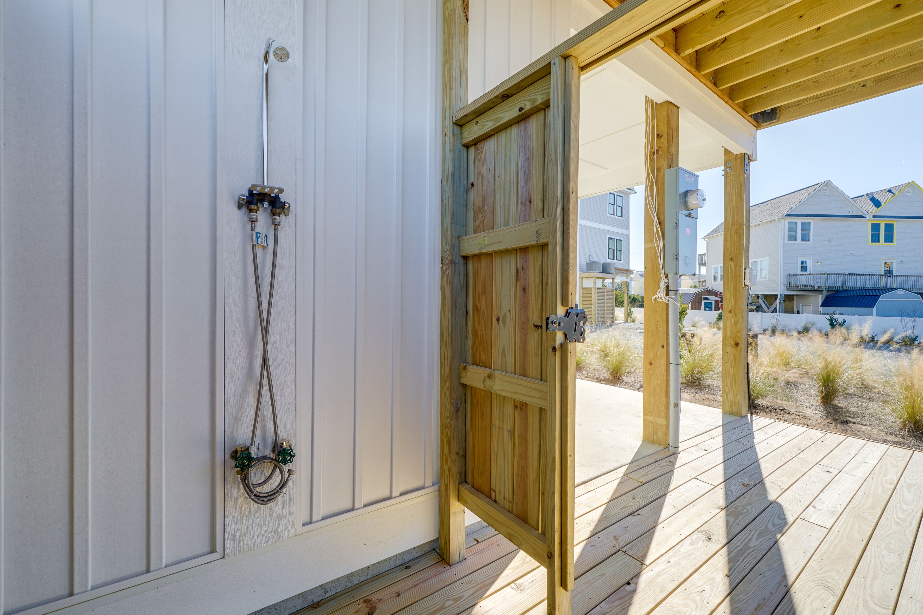 Townhome Exterior | Outdoor Shower