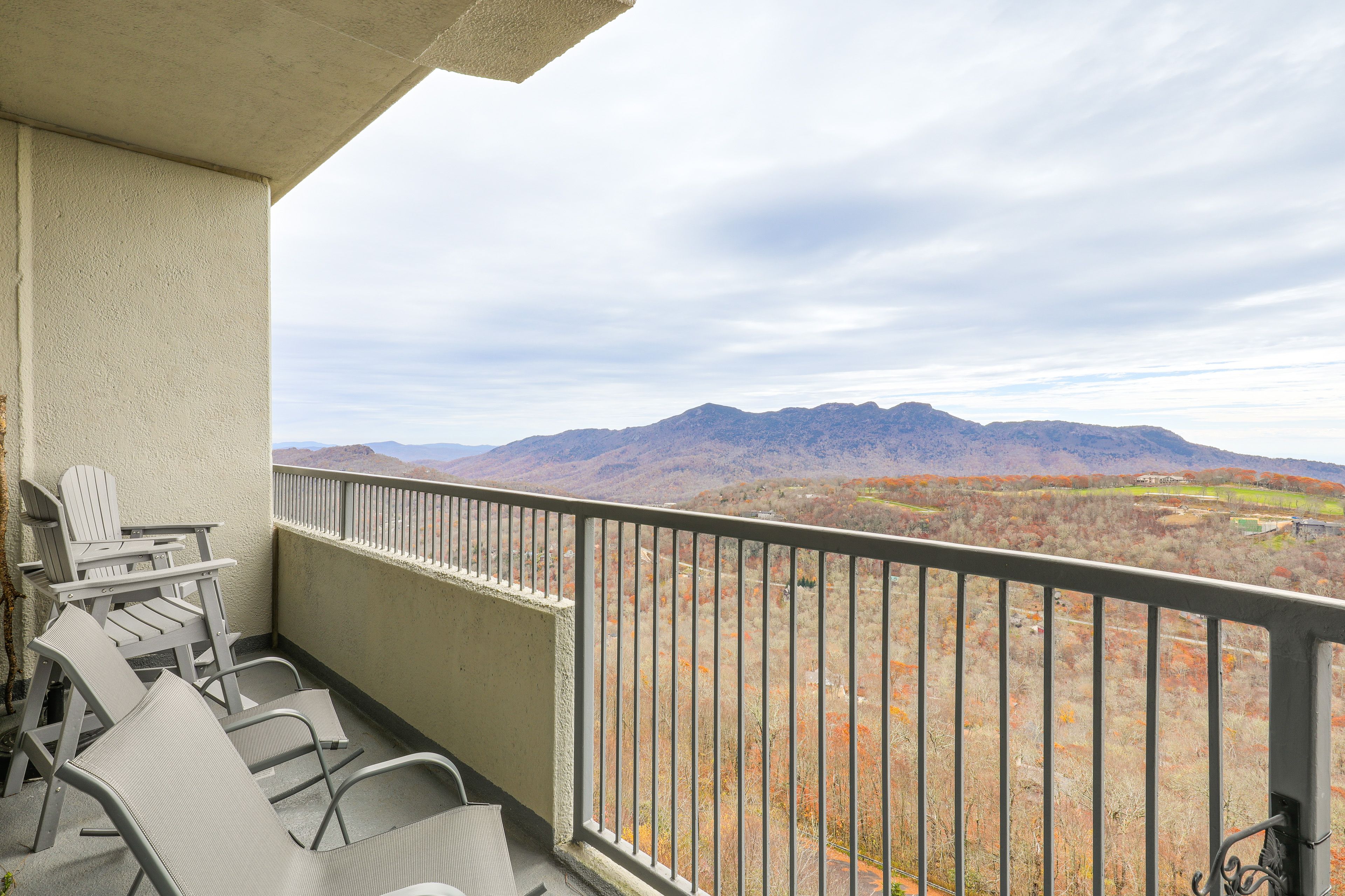 Private Balcony | Access via Living Room