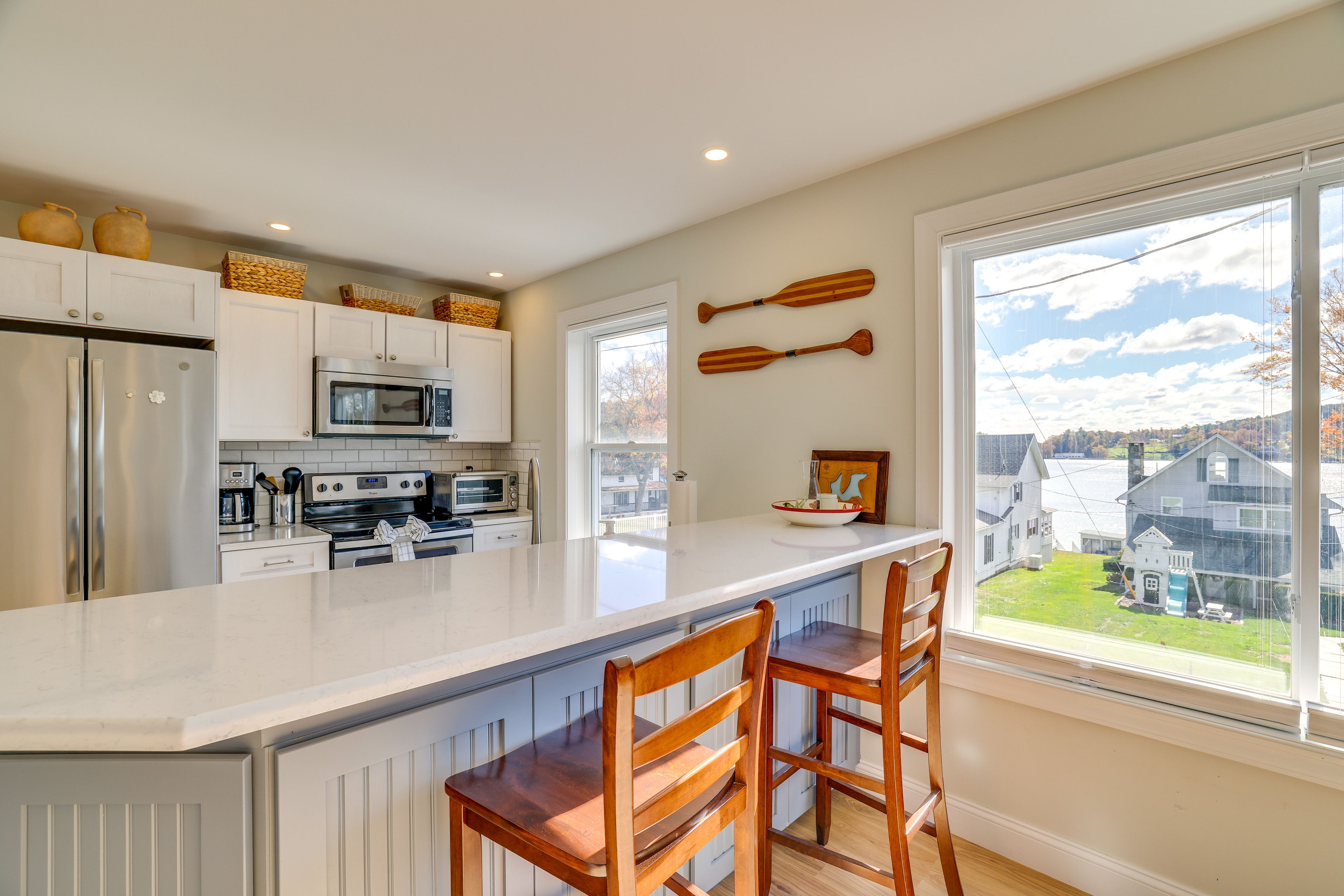 Lake Winola Vacation Rental | 2BR | 1BA | 1,500 Sq Ft | 4 Steps to Enter