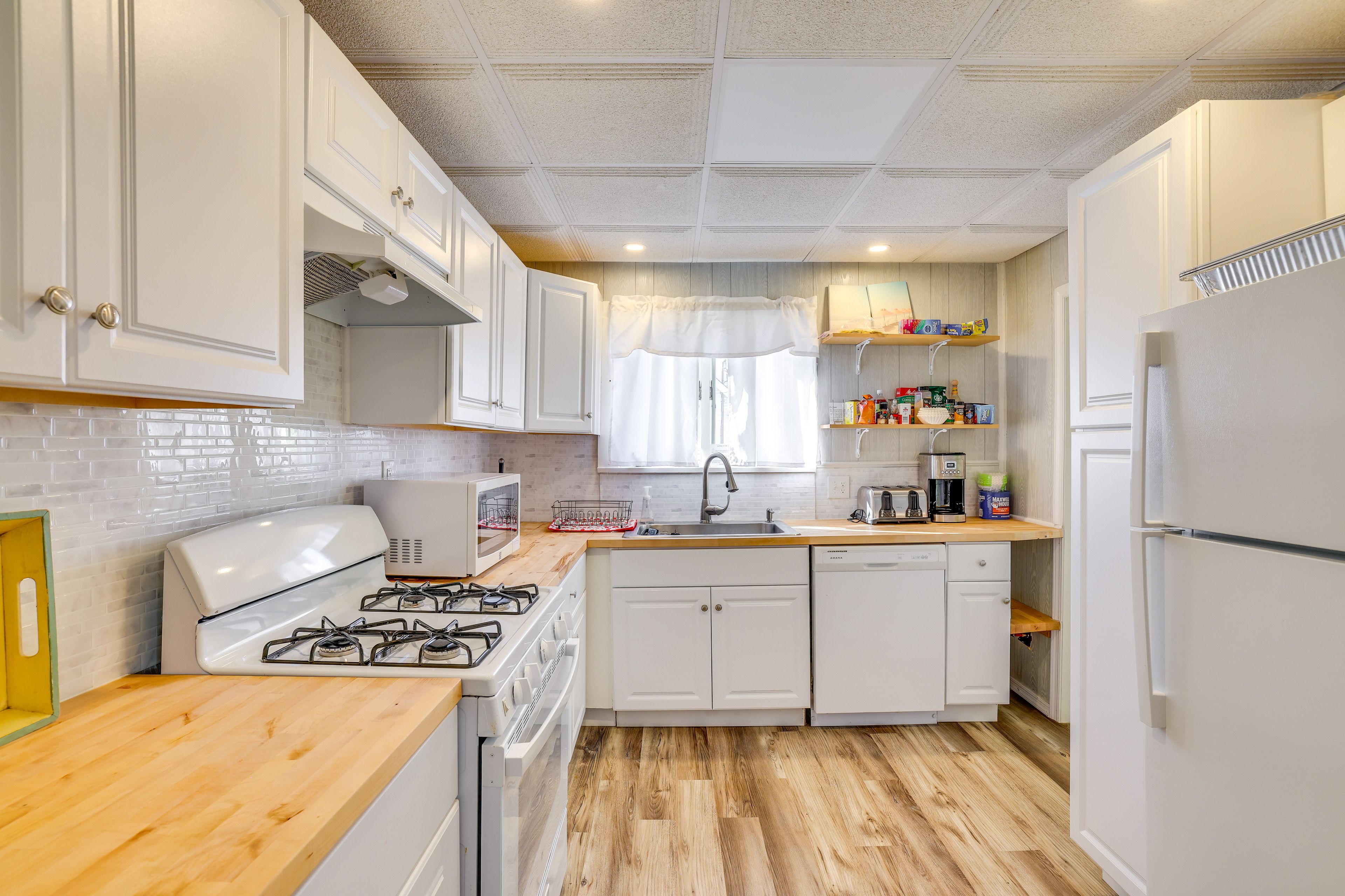 Kitchen | 1st Floor | Drip Coffee Pot | Toaster