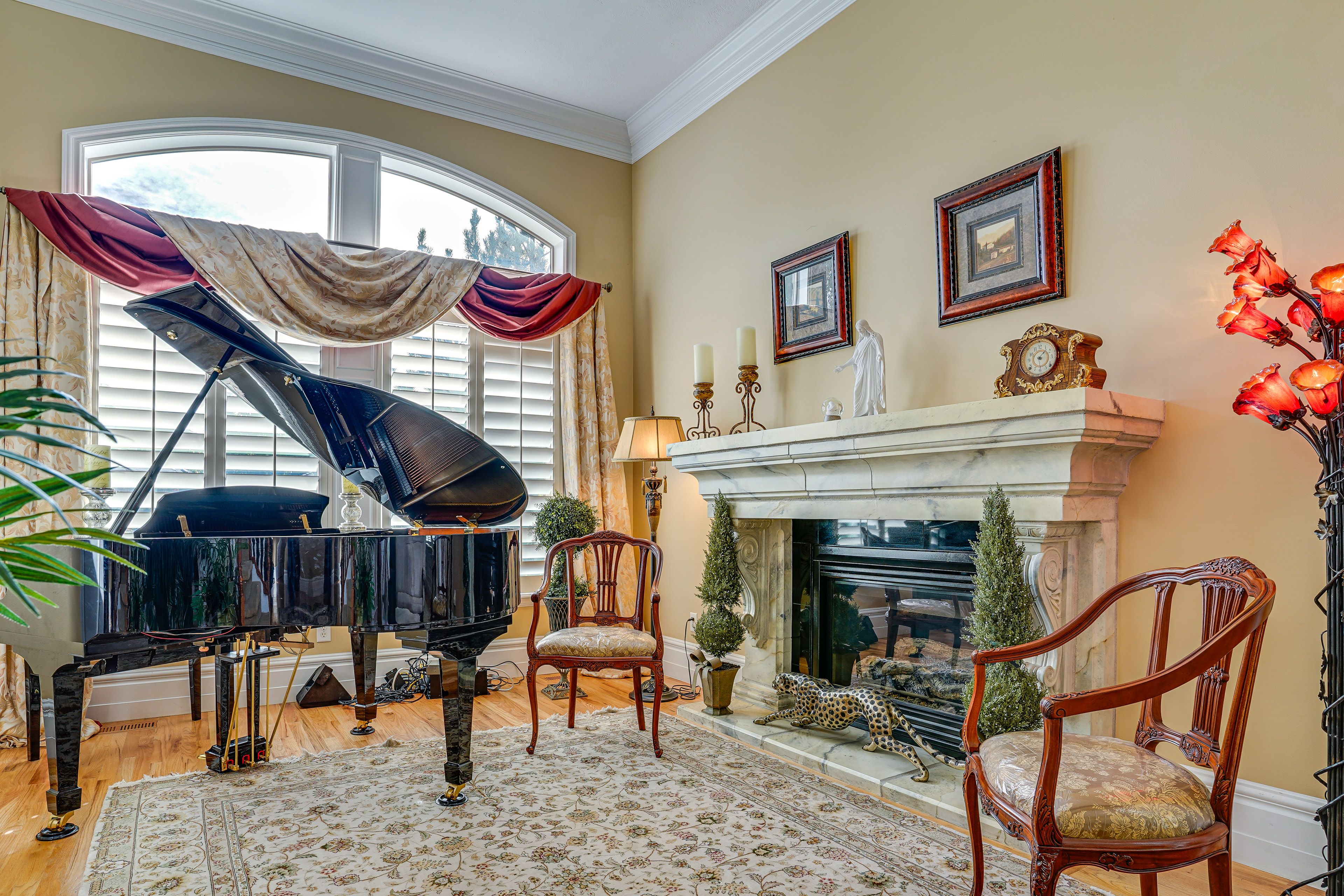 Leisure Room | Grand Piano | 1st Floor
