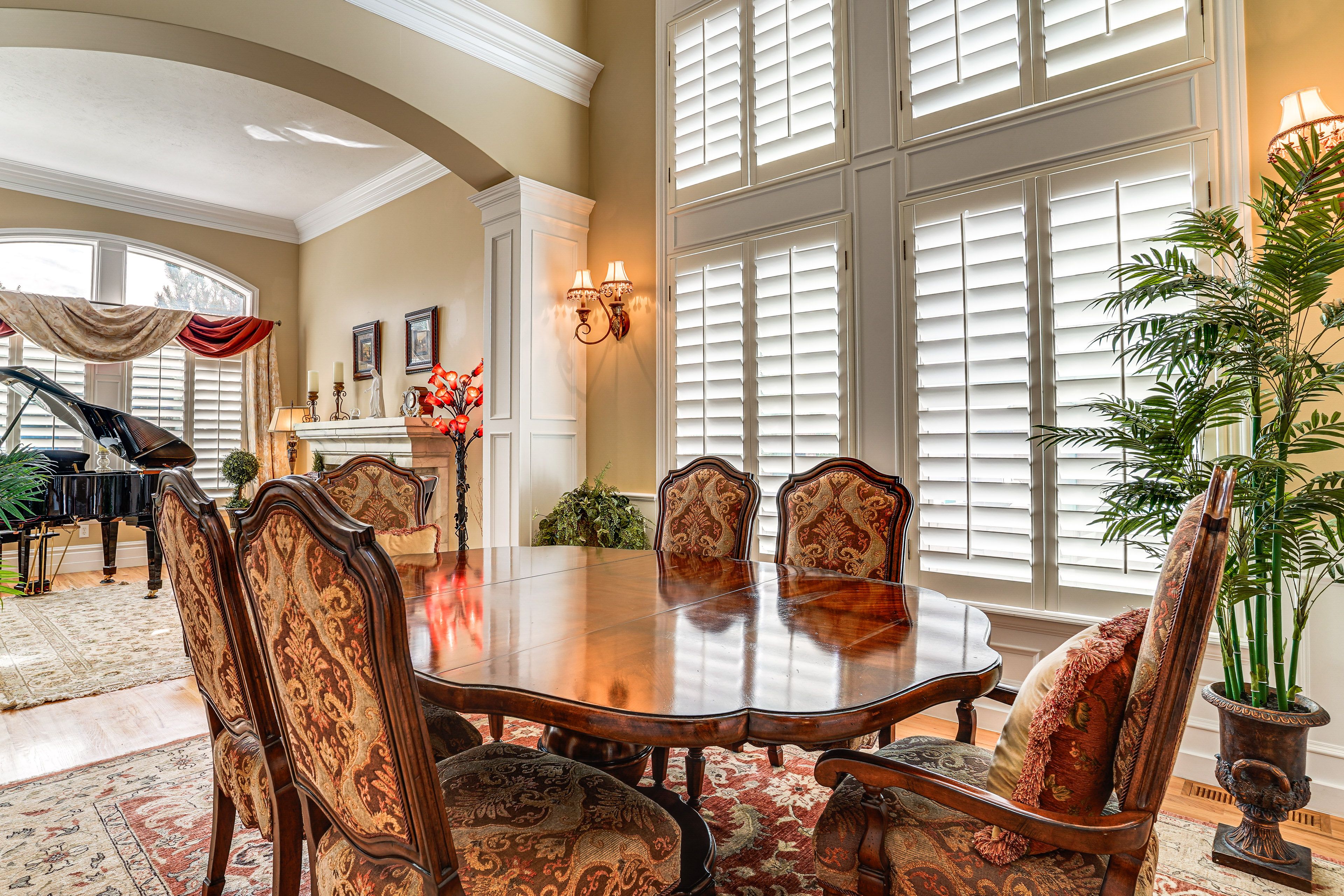 Additional Dining Area | 1st Floor