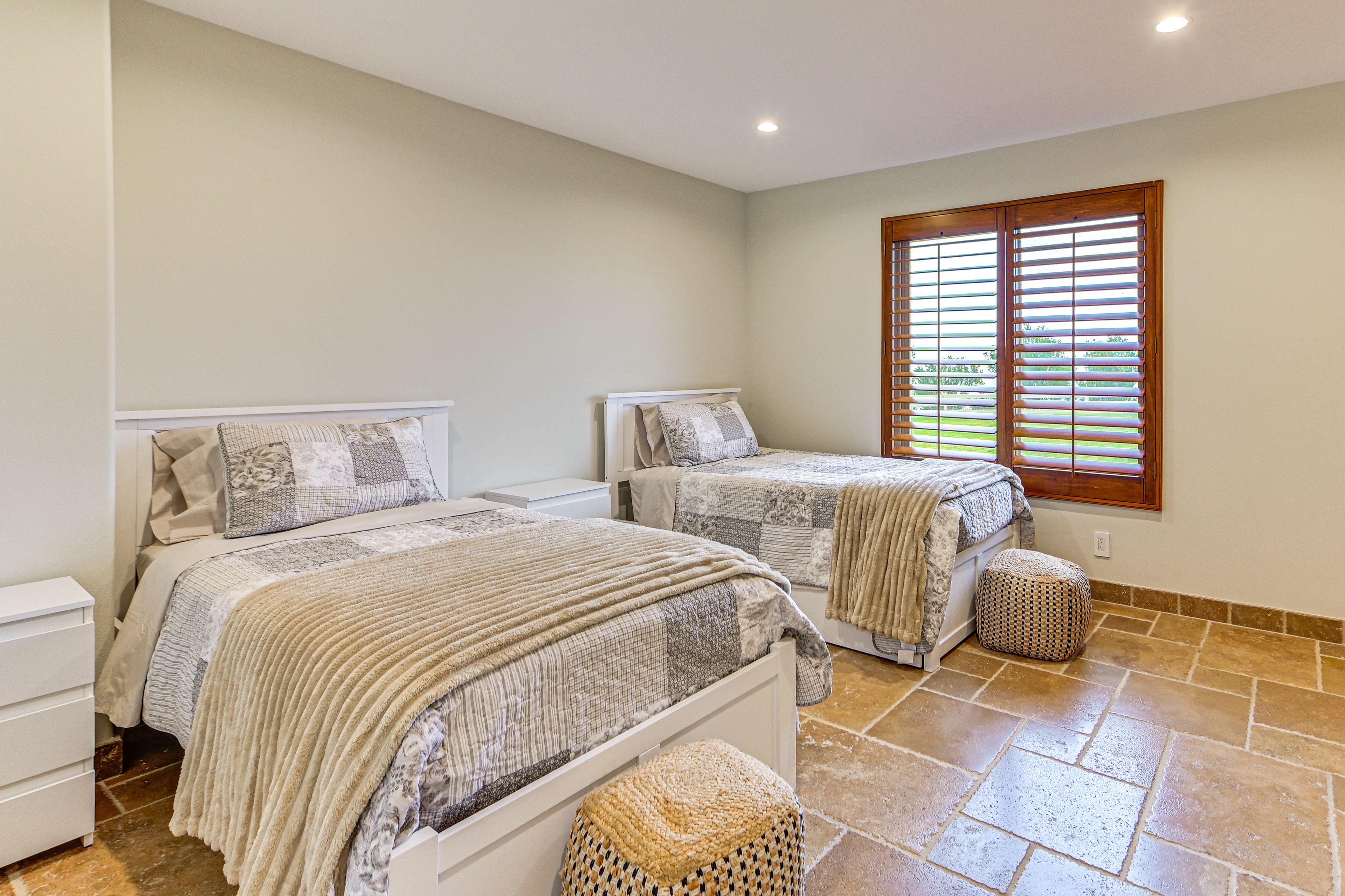 Bedroom 1 | 2 Twin Beds | Linens Provided | 1st Floor