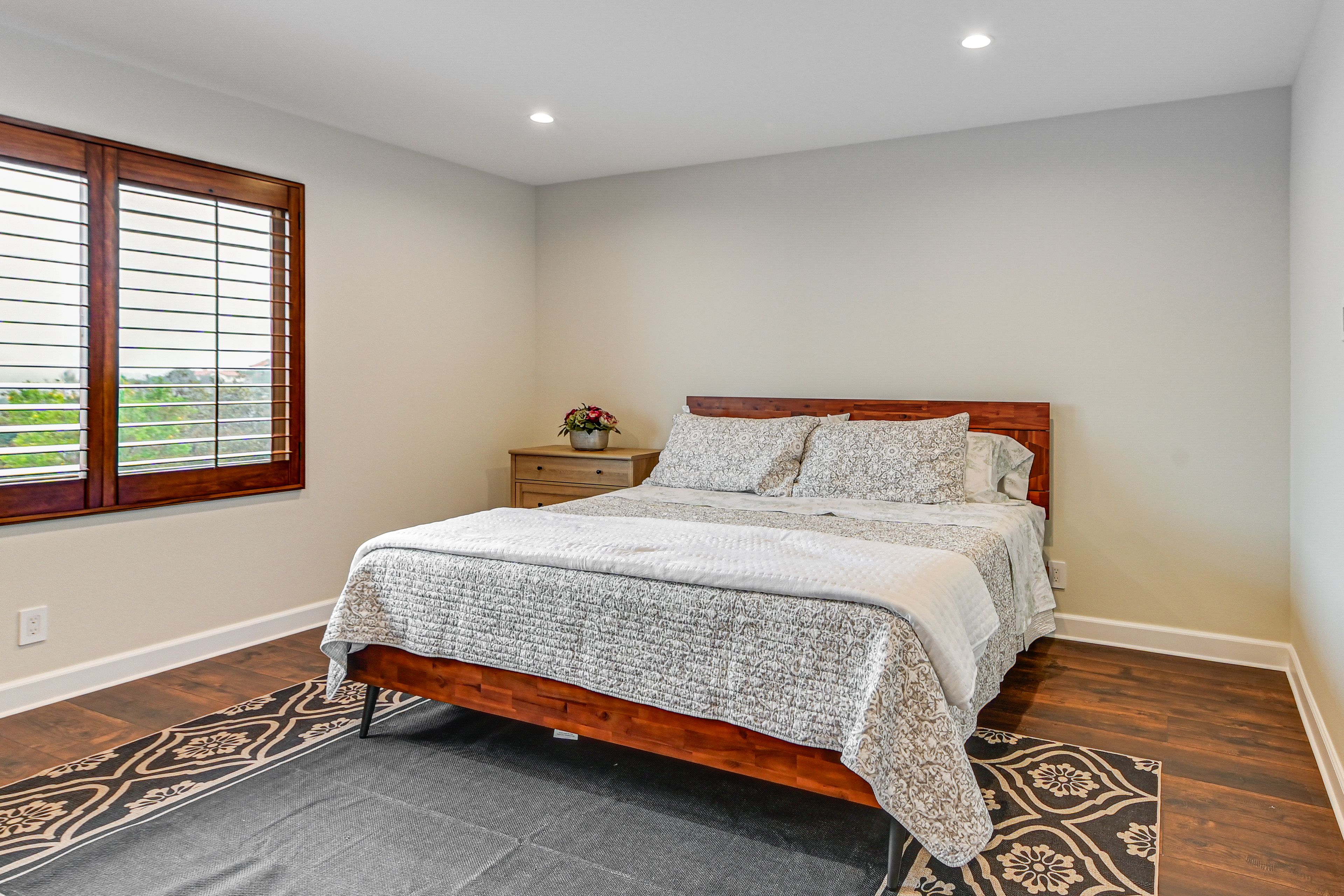 Bedroom 3 | King Bed | 2nd Floor