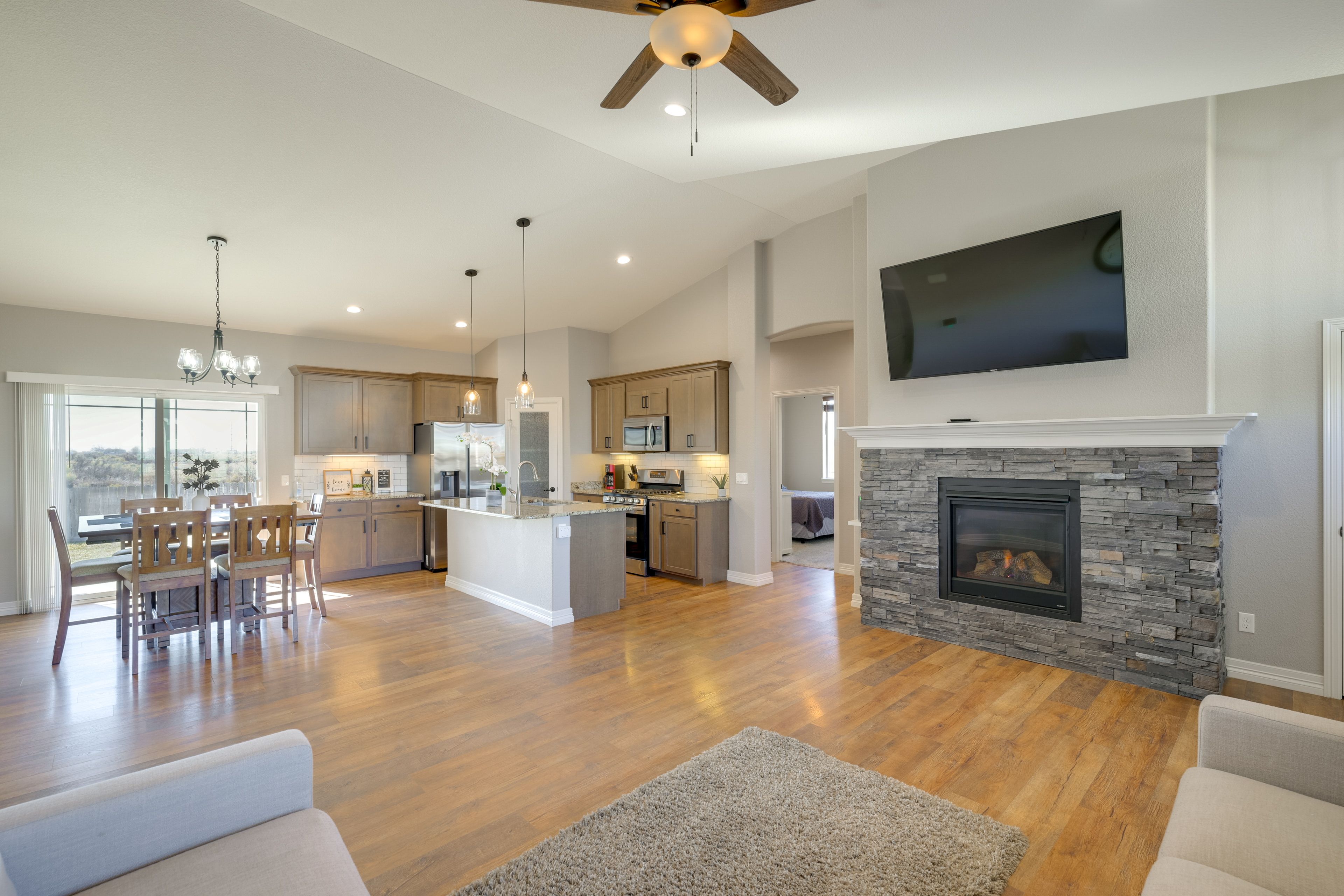 Alamosa Vacation Rental | 4BR | 2BA | 1,638 Sq Ft | Step-Free Access