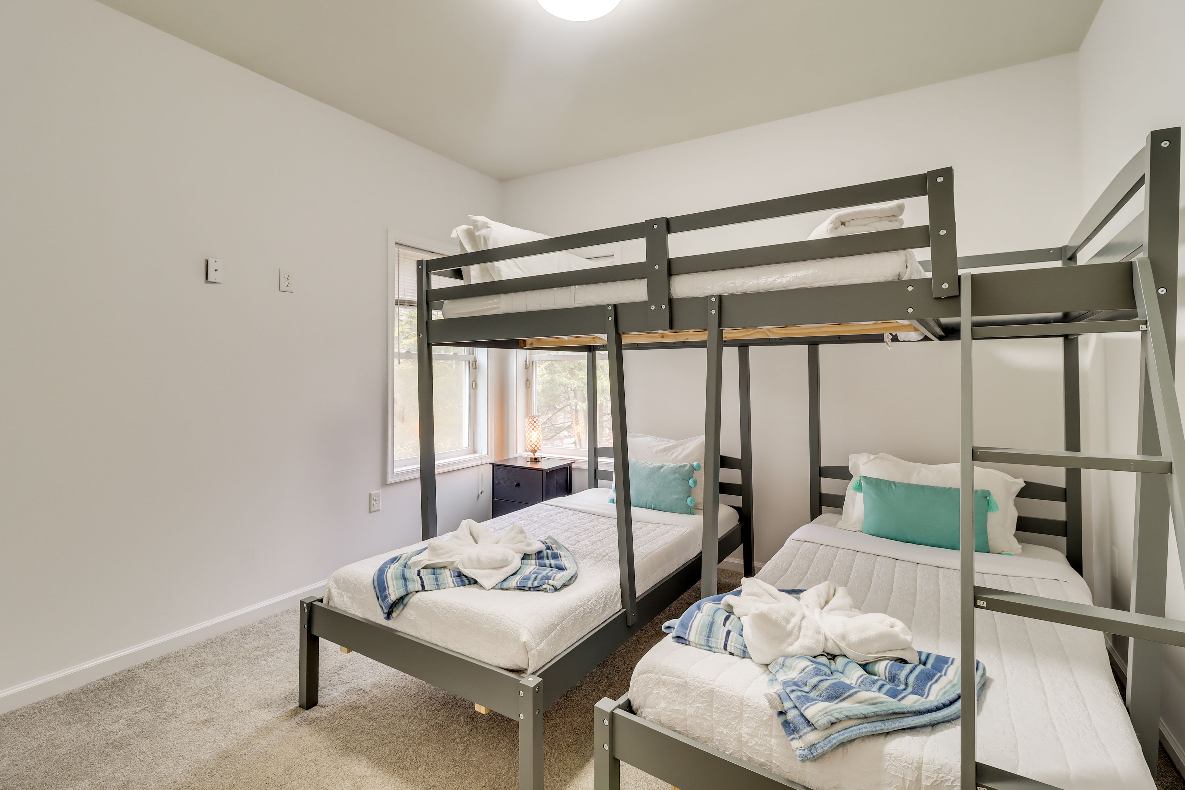 Bedroom 4 | 2 Twin Beds | Lofted Full Bed