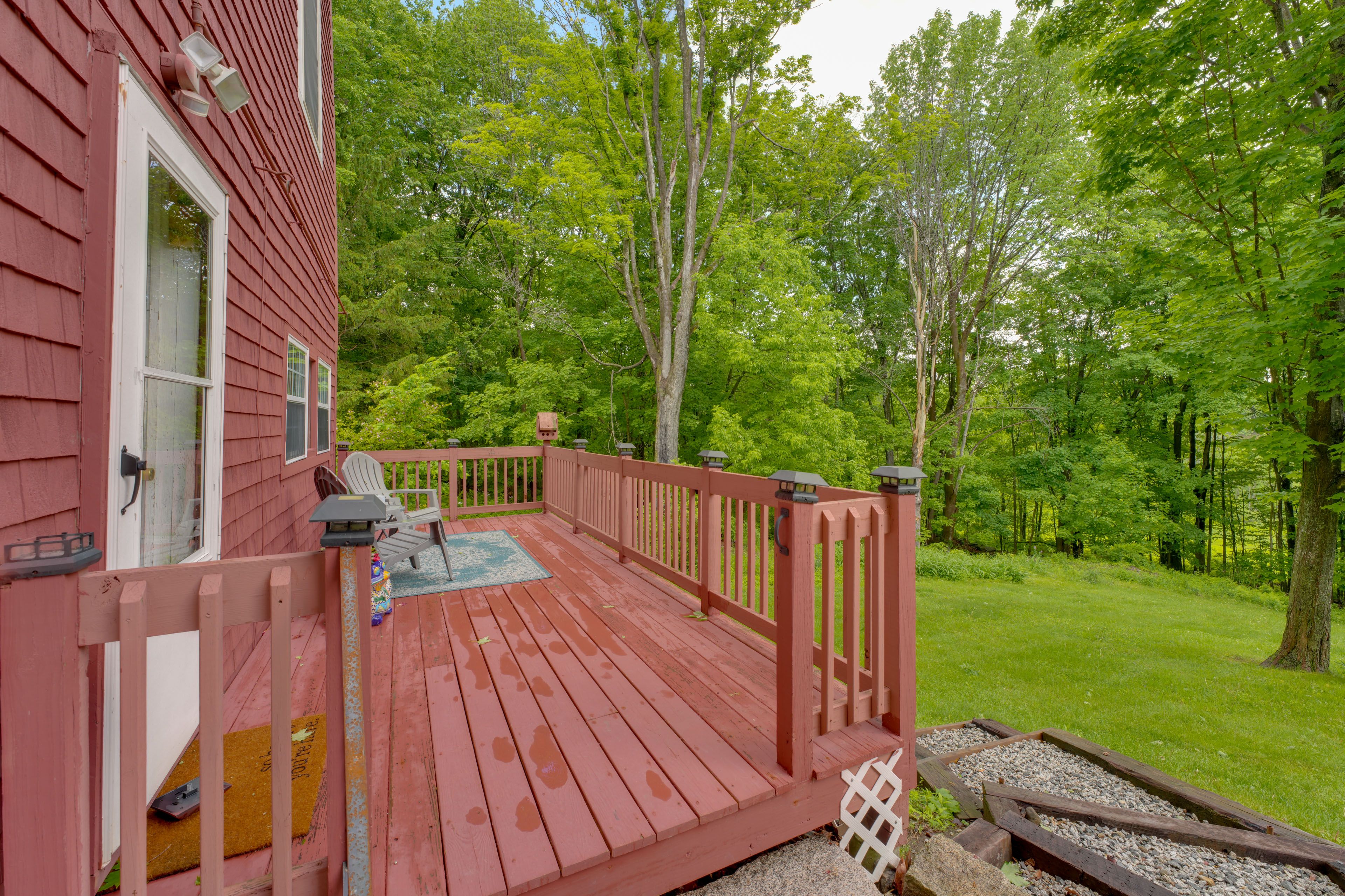 Private Deck