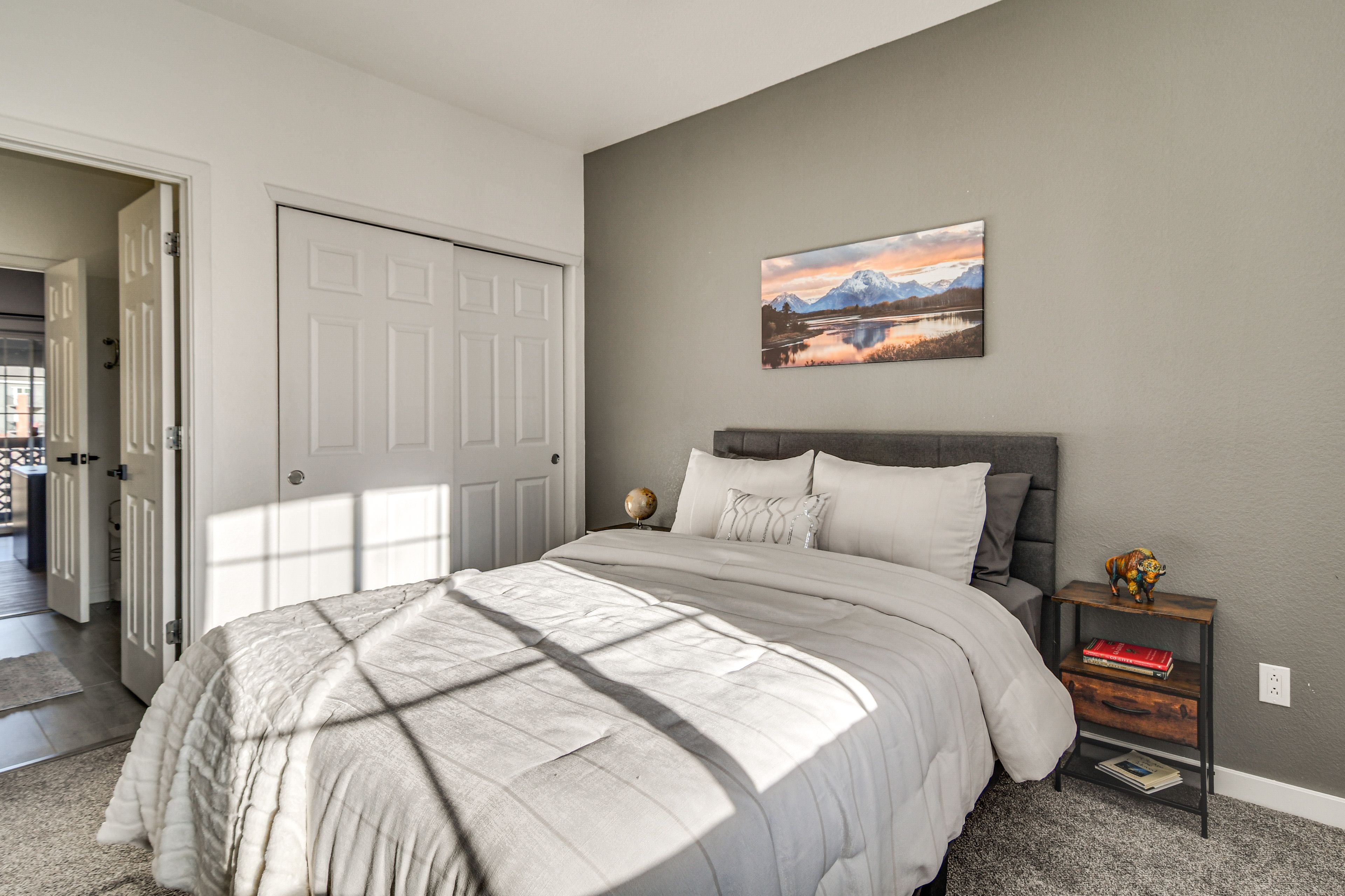 Bedroom 2 | Queen Bed | 2nd Floor