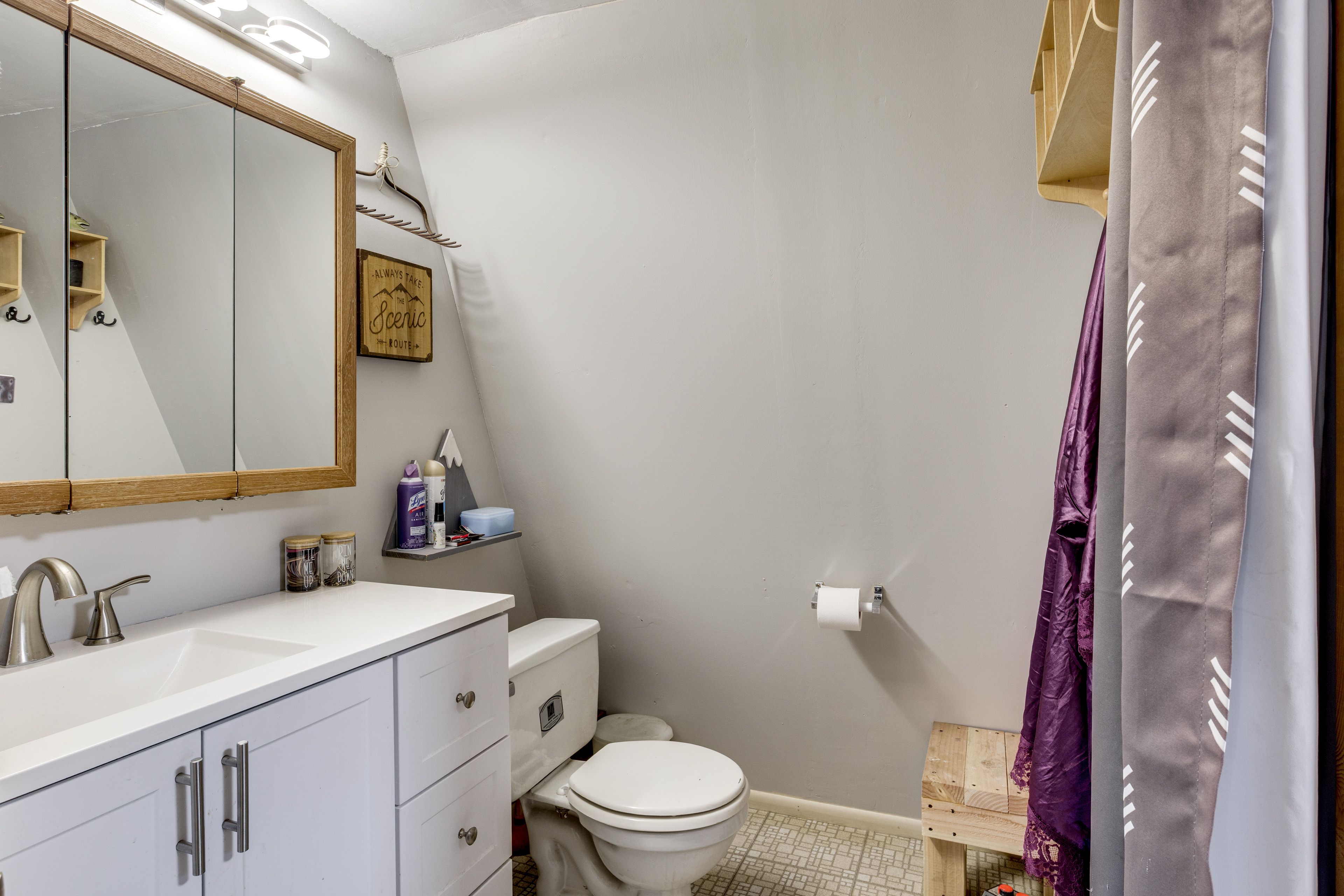 Bathroom | Shower | Towels Provided | 1st Floor