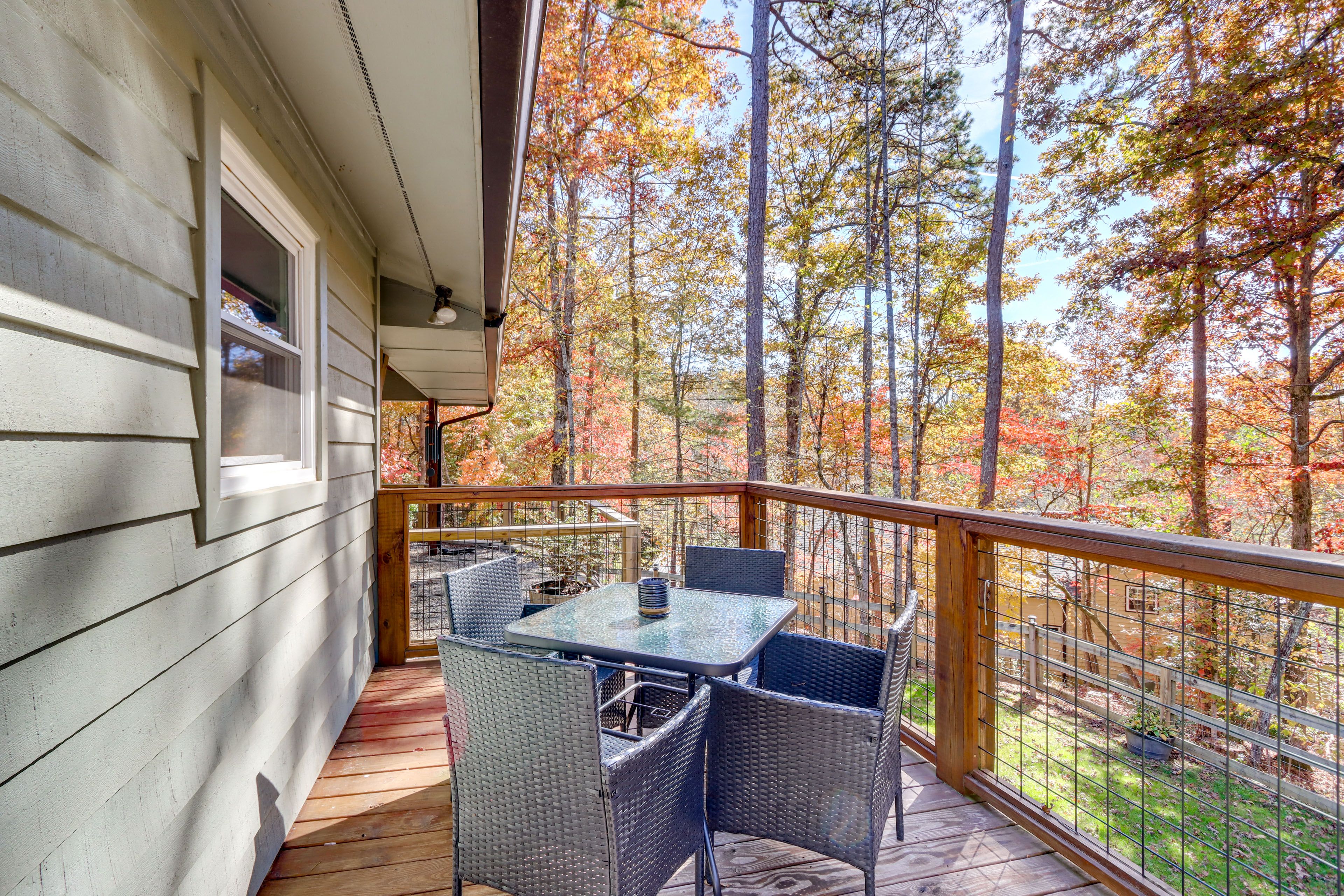 Deck | Dining Area | Lounge Seating