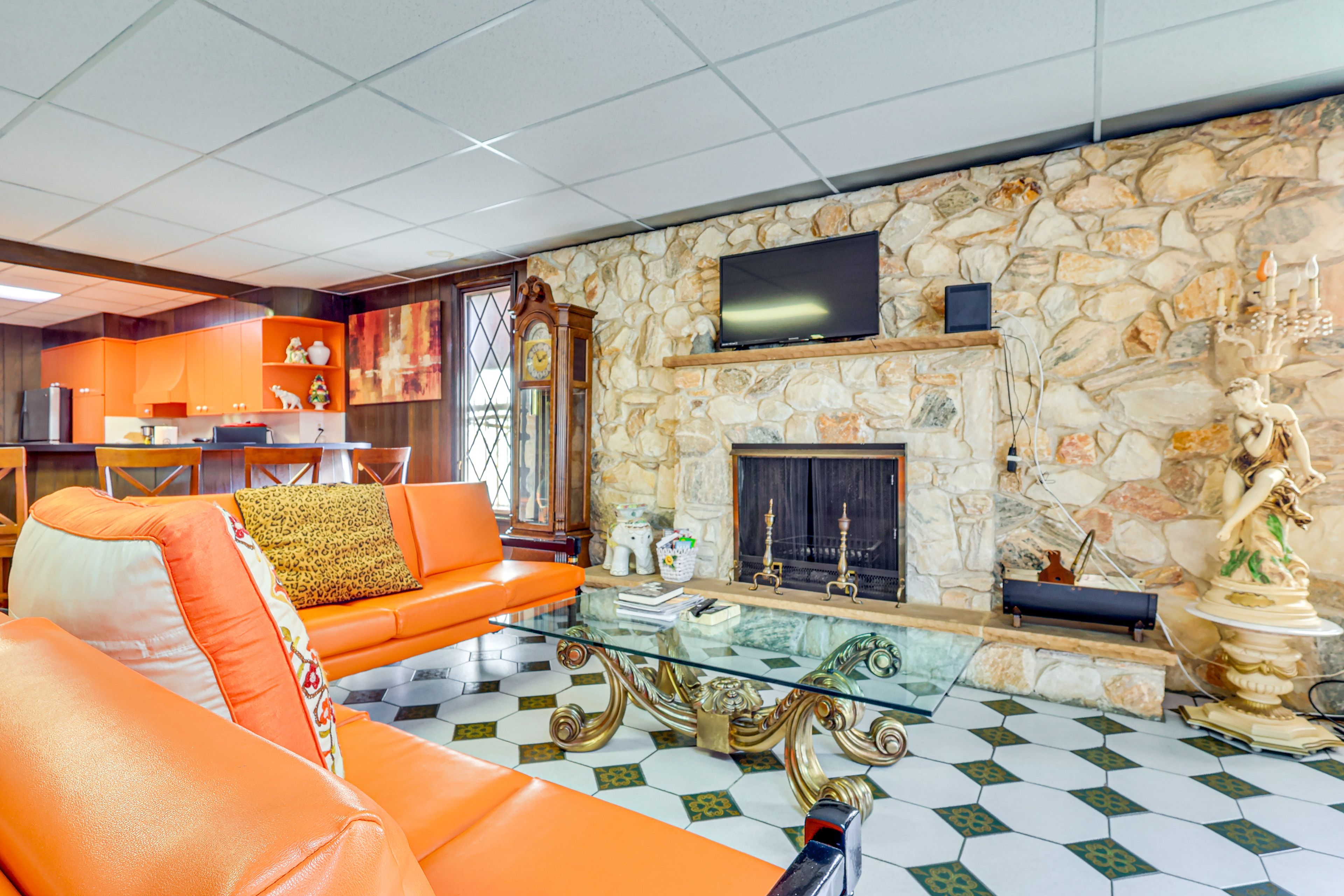 Living Area | Smart TV | Upright Piano