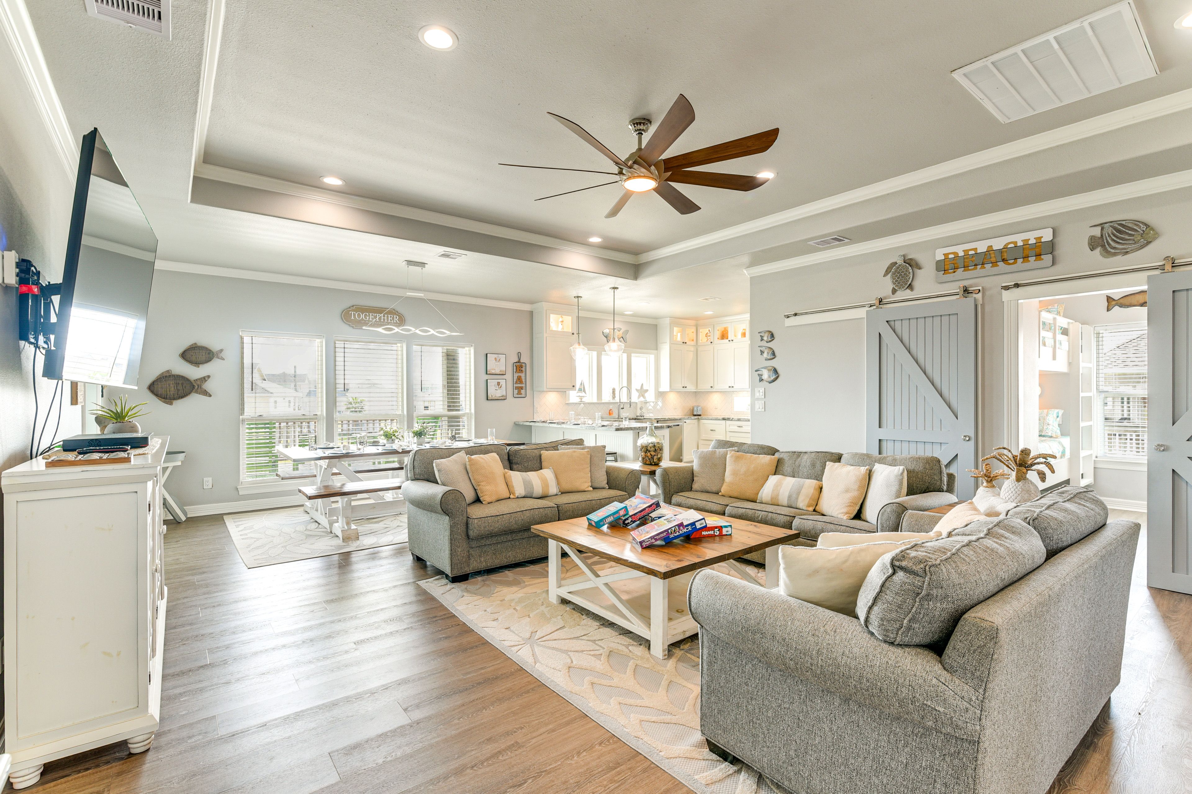 Crystal Beach Vacation Rental | 4BR | 2.5BA | 1,530 Sq Ft | Stairs Required