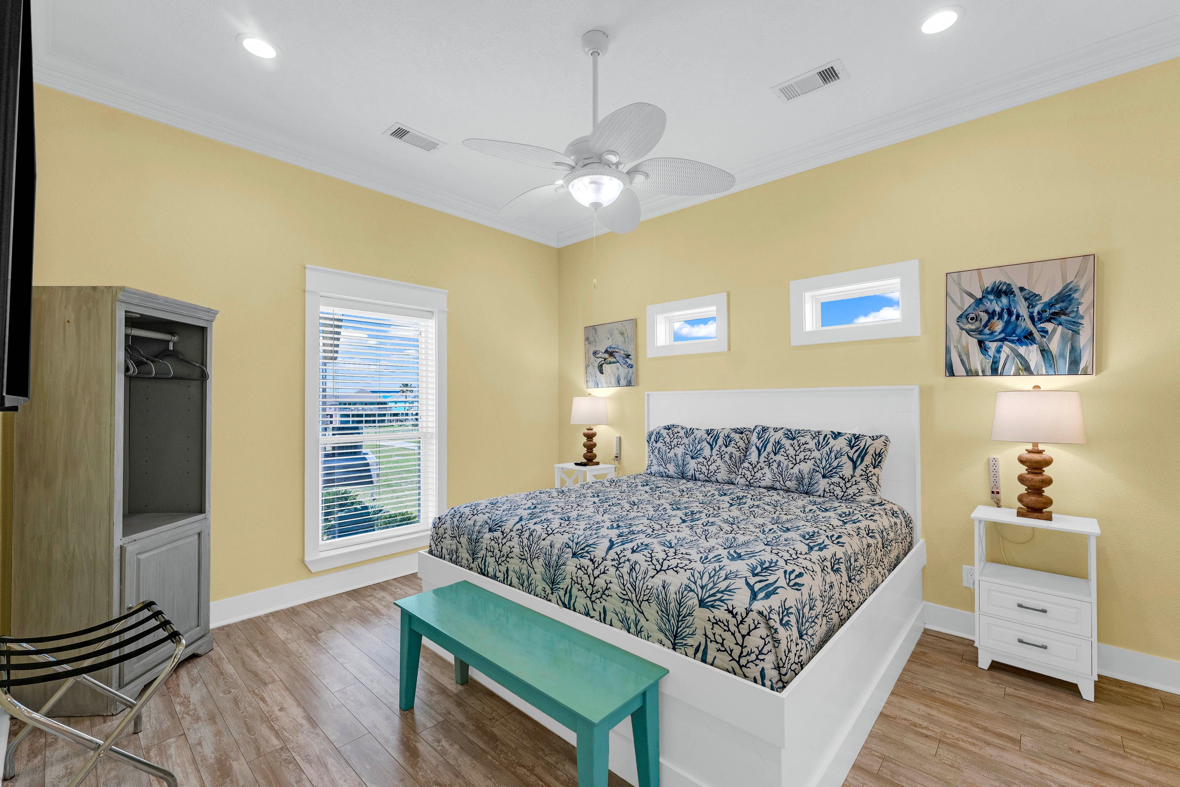 Bedroom 1 | King Bed | Smart TV | Linens Provided