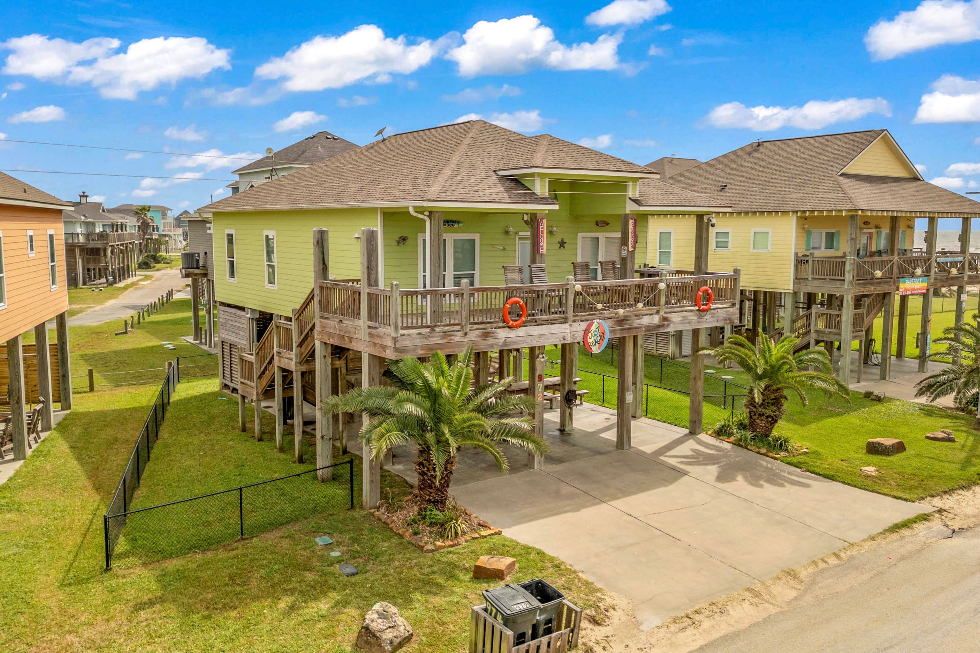 Exterior | Self Check-In | Beach Access On-Site