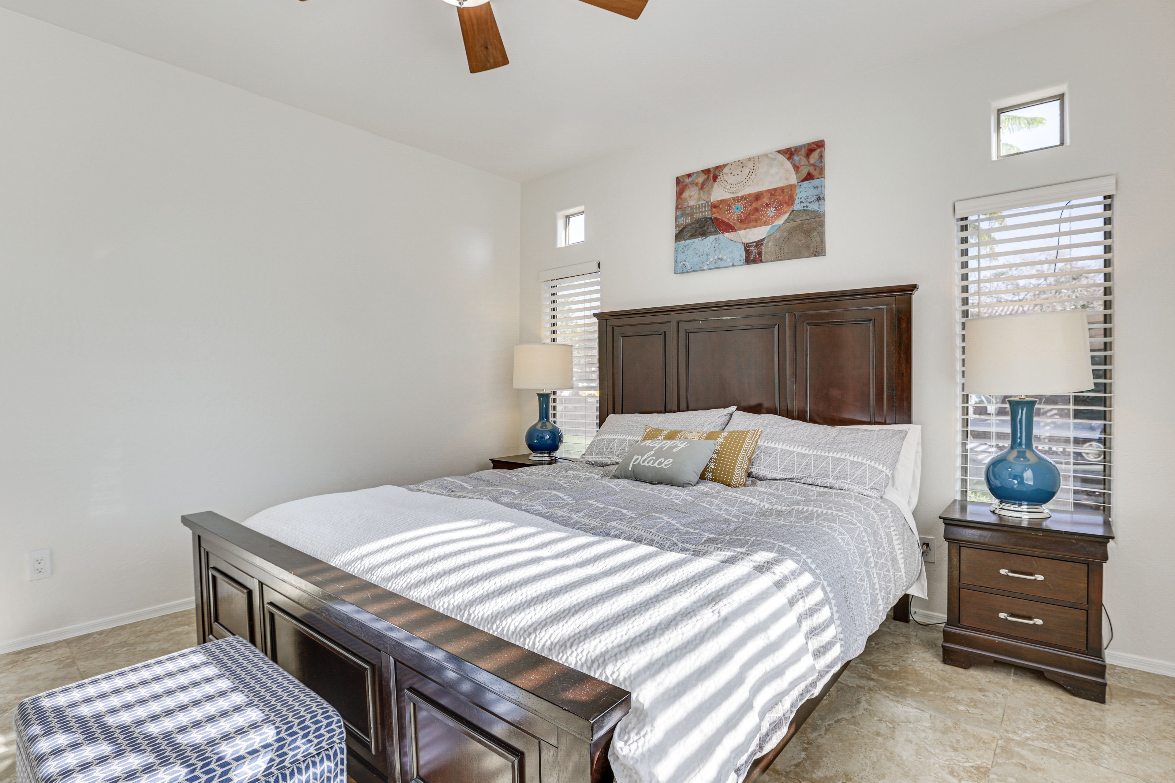 Bedroom 1 | King Bed