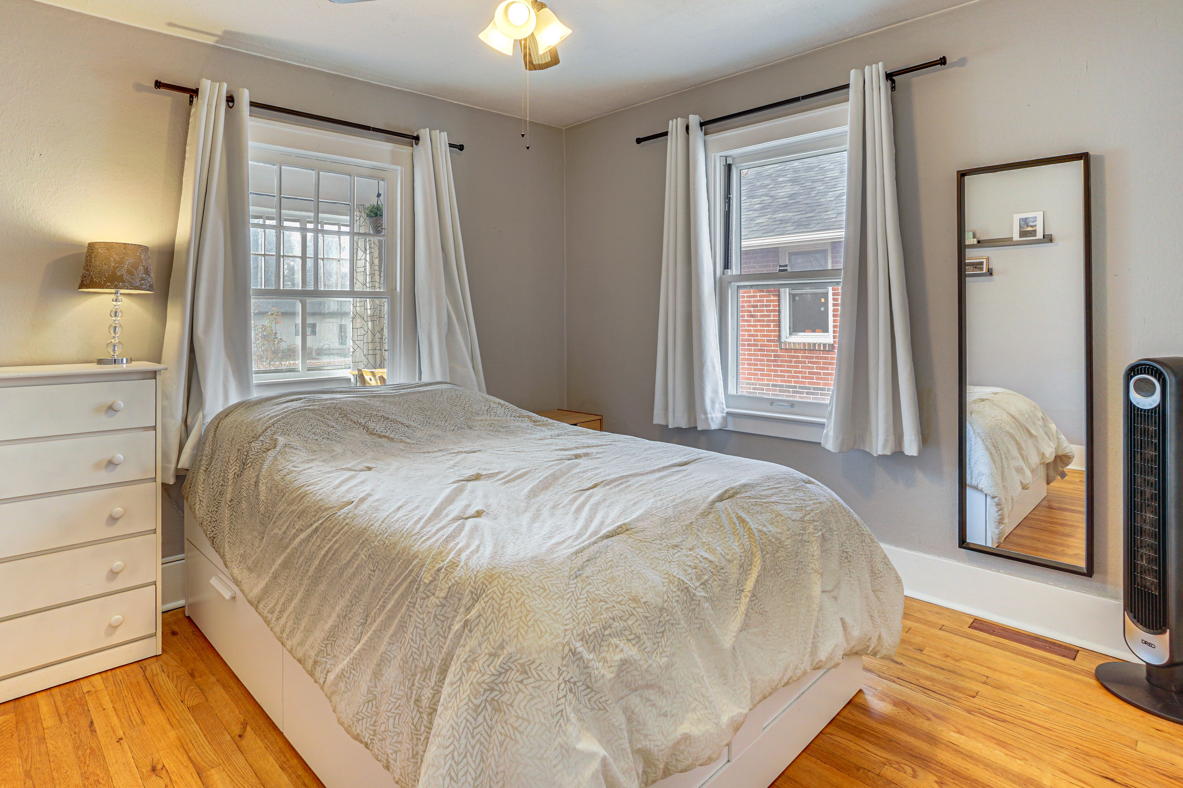 Bedroom 2 | Full Bed