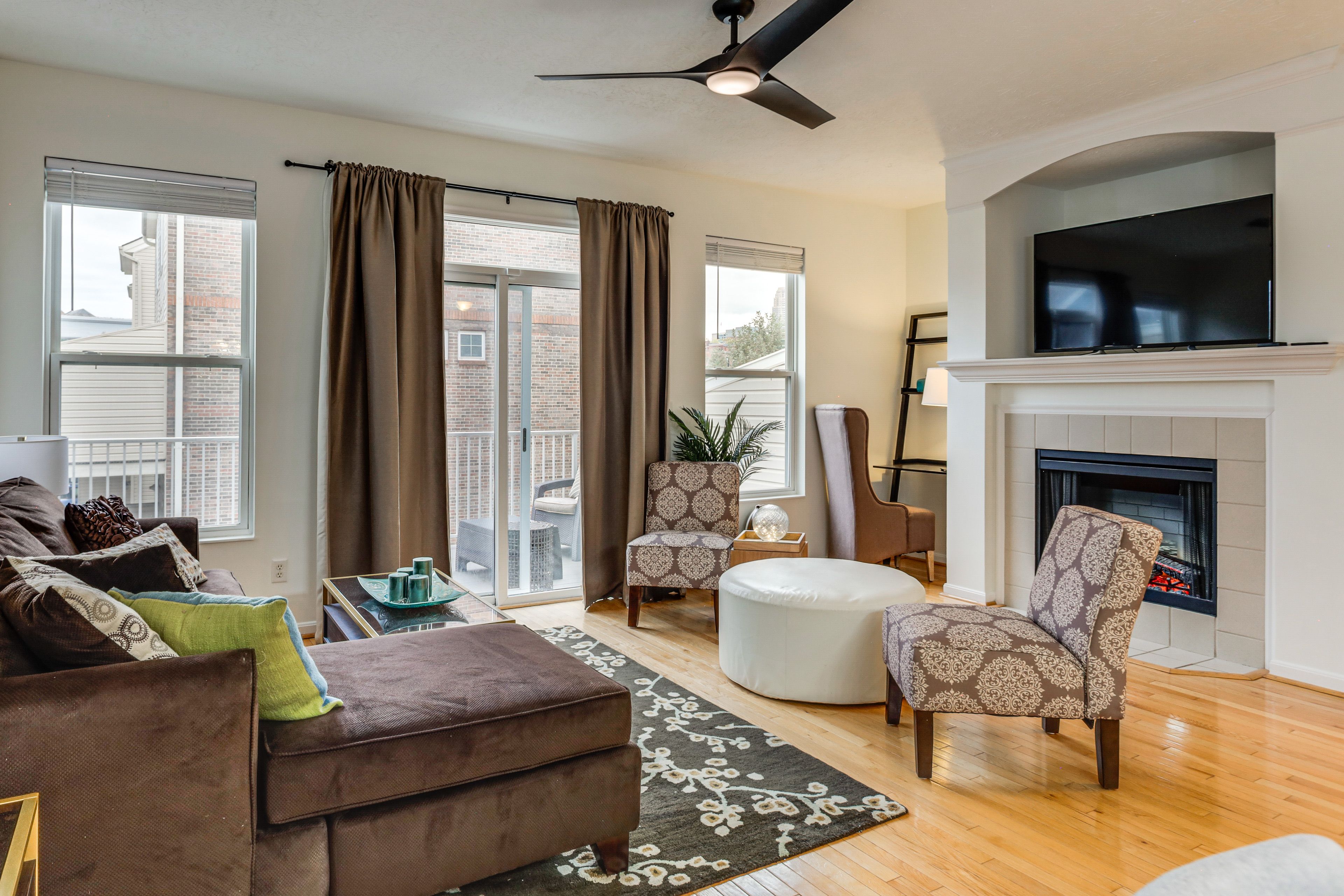 Cincinnati Vacation Rental | 4BR | 3.5BA | Stairs Required | 2,000 Sq Ft