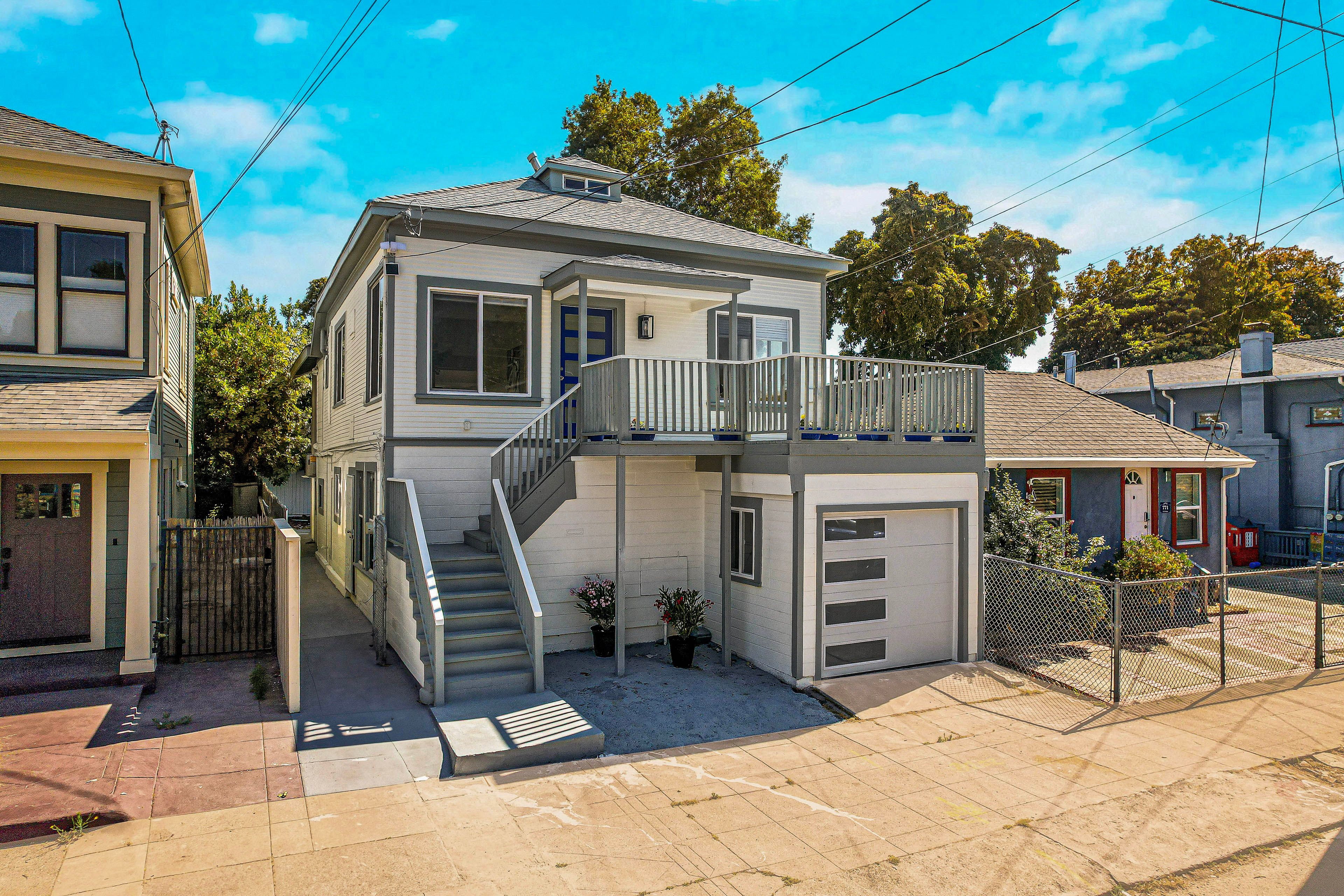 Oakland Vacation Rental | 3BR | 2BA | 1,450 Sq Ft | Stairs to Access