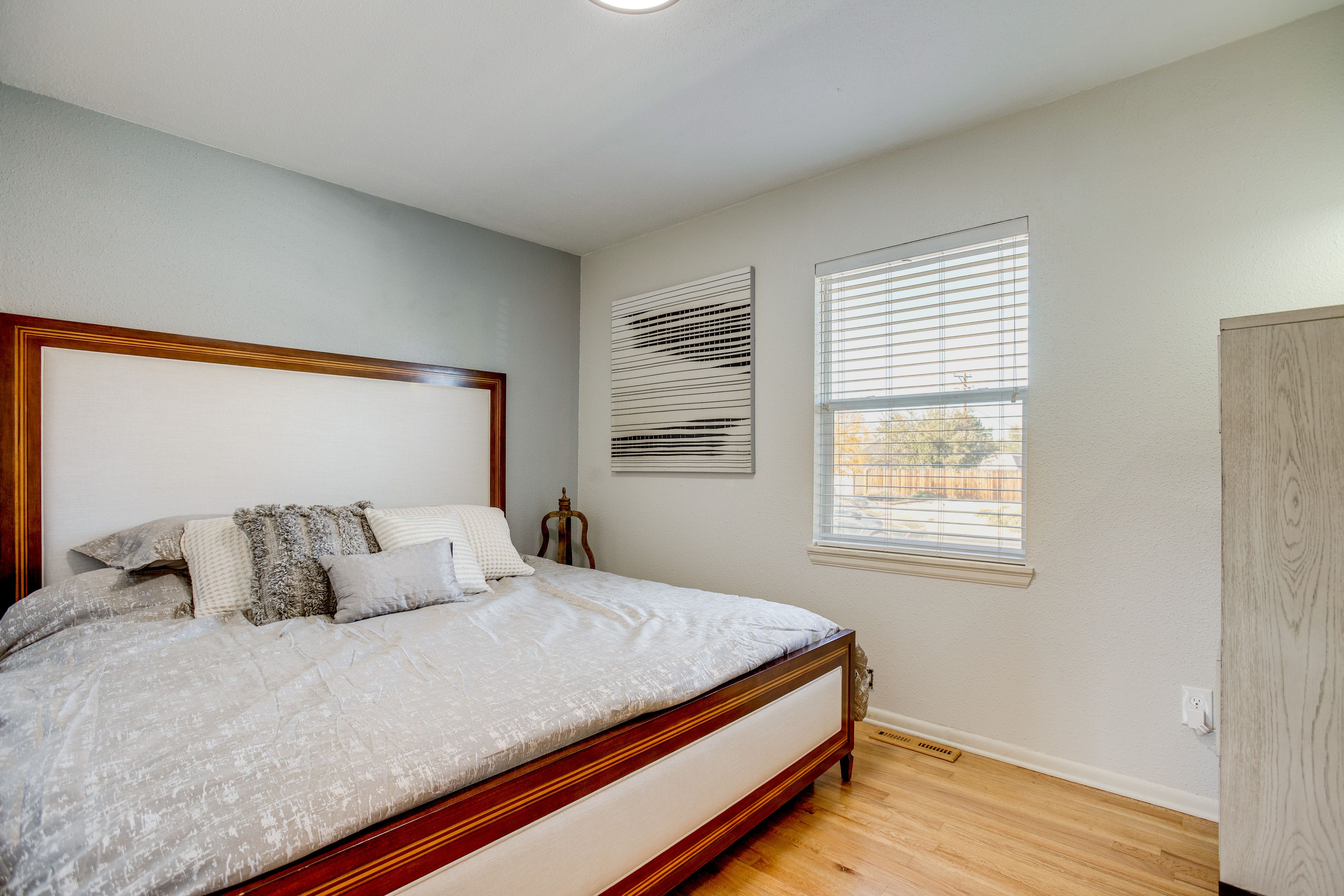 Bedroom 1 | King Bed | Linens Provided