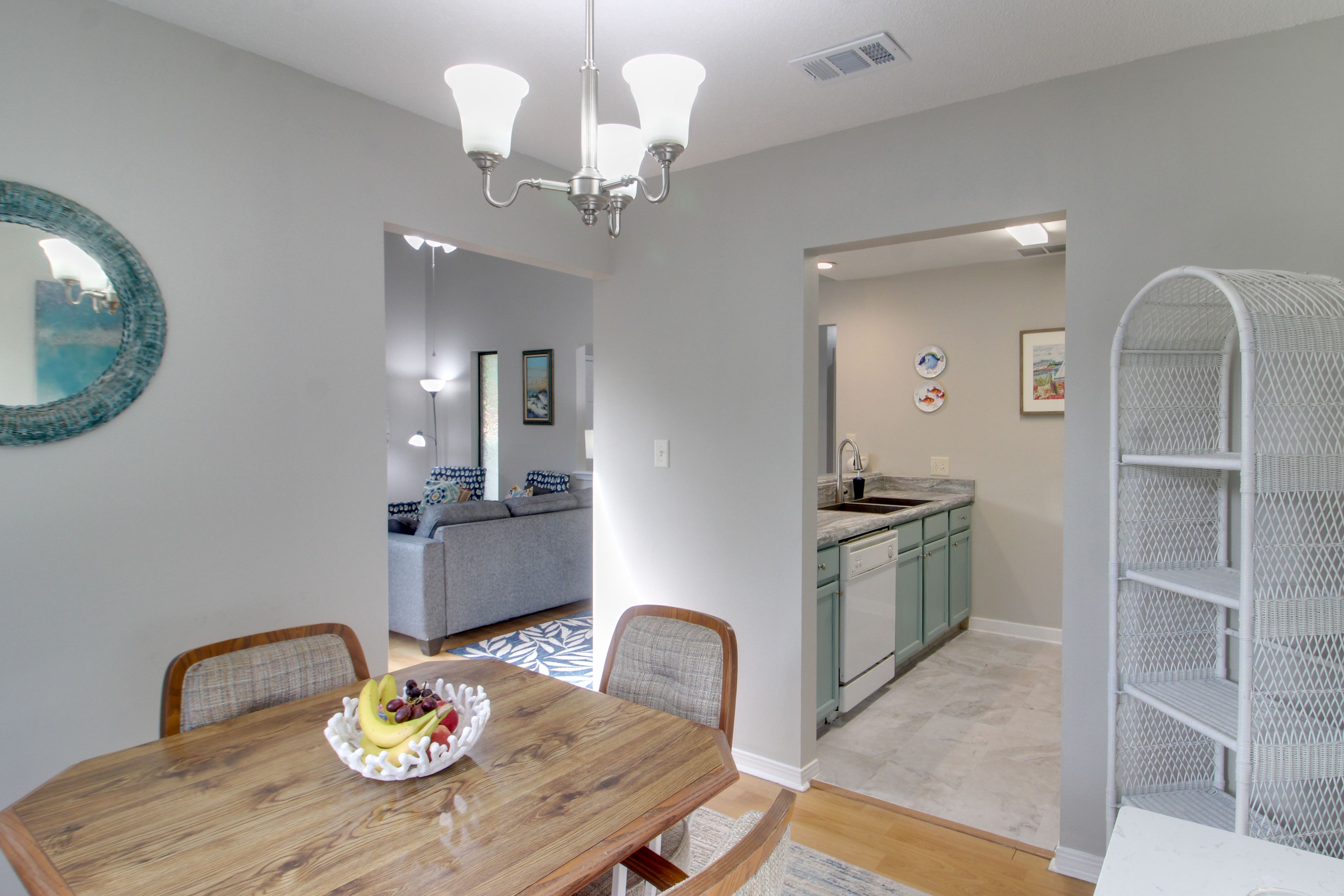 Dining Table | Kitchen