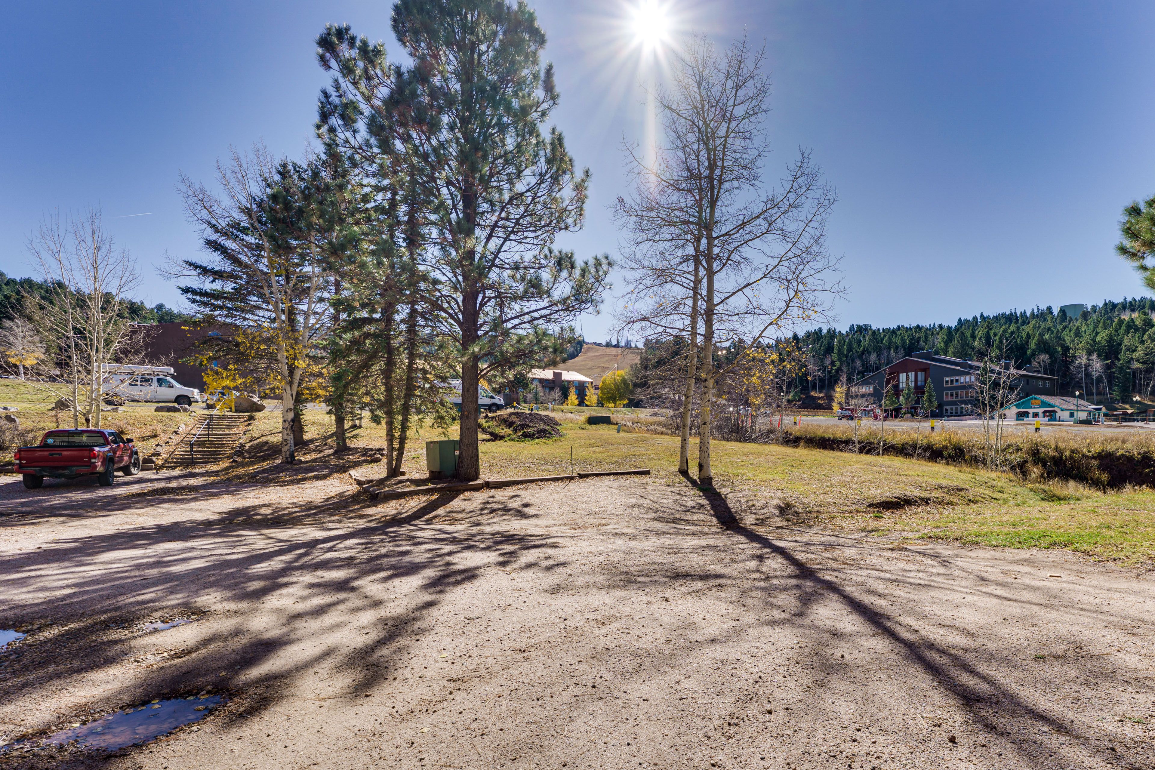 Building Exterior | Mountain Views