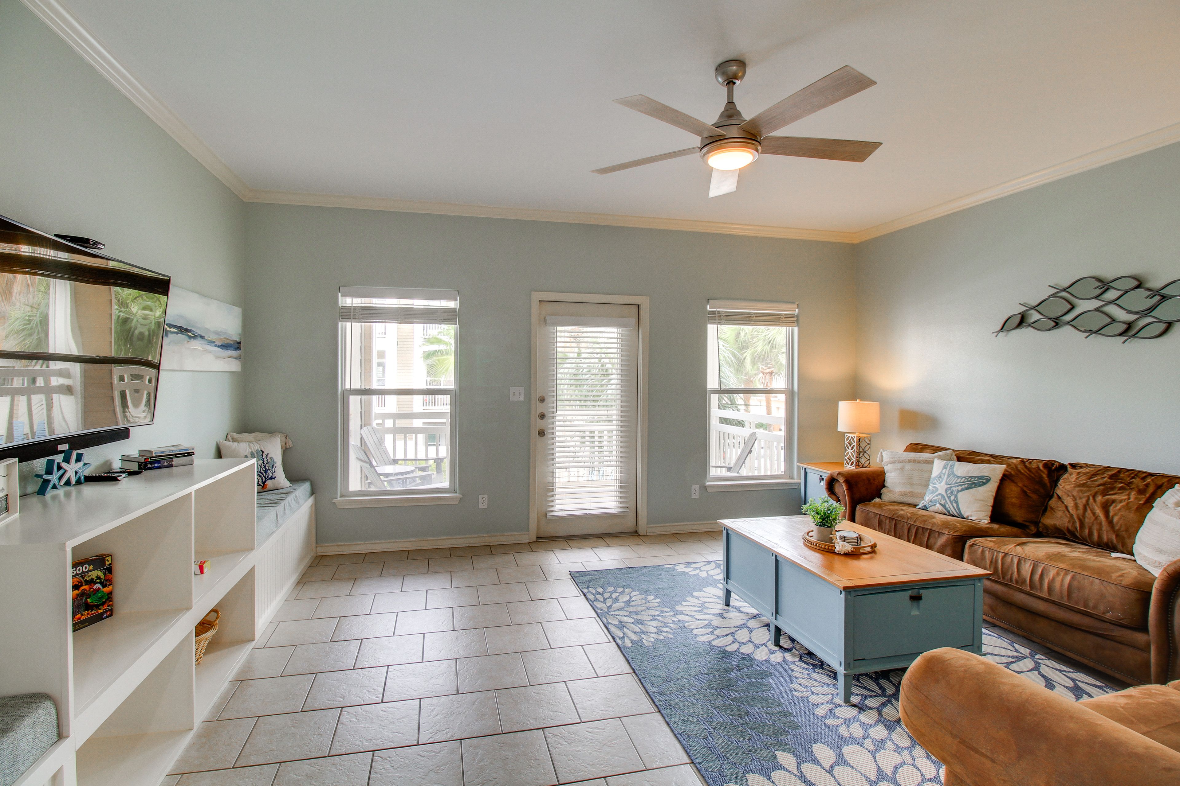 Living Room | Smart TV | Balcony Access | 2nd Floor