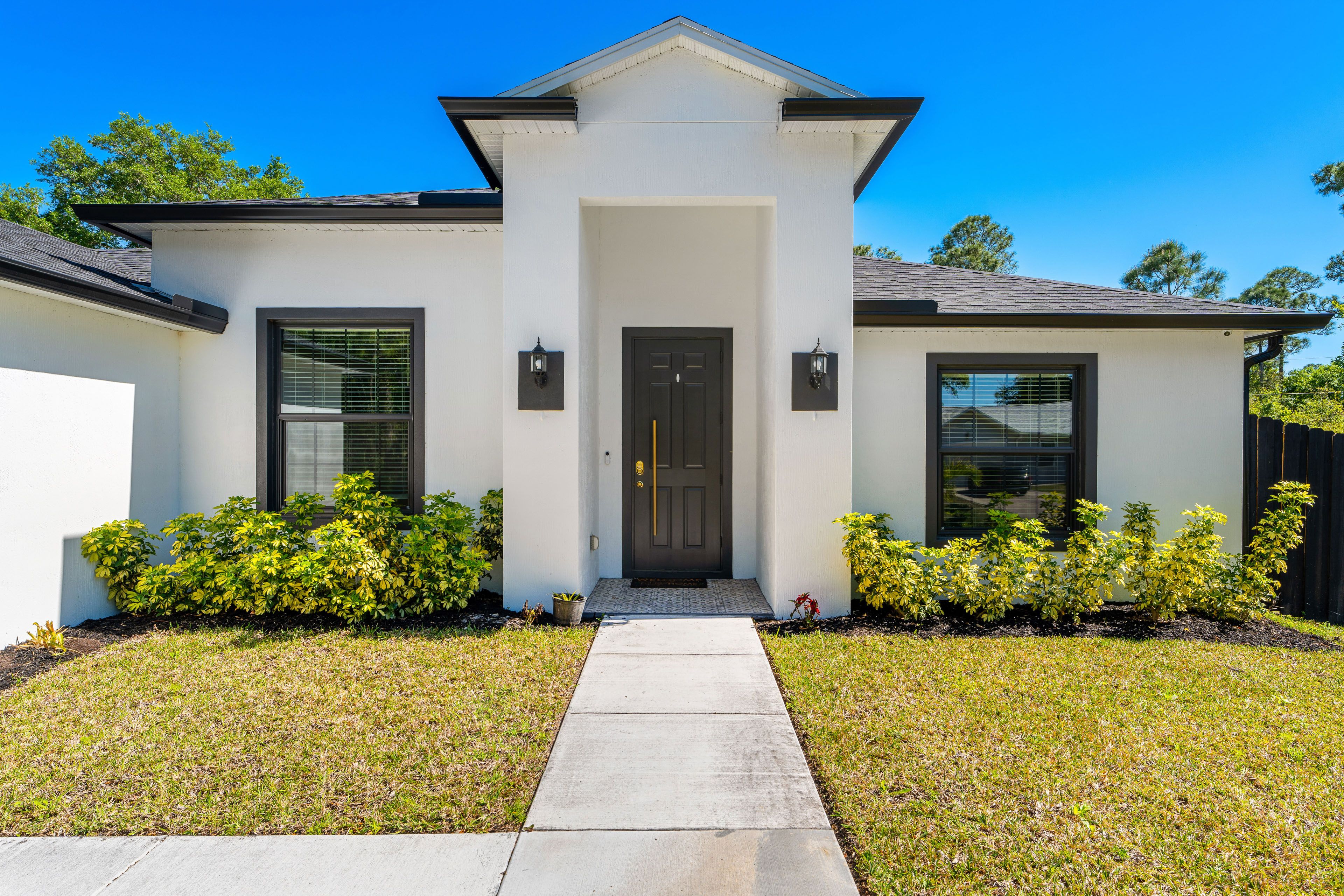 Exterior | Single-Story Home