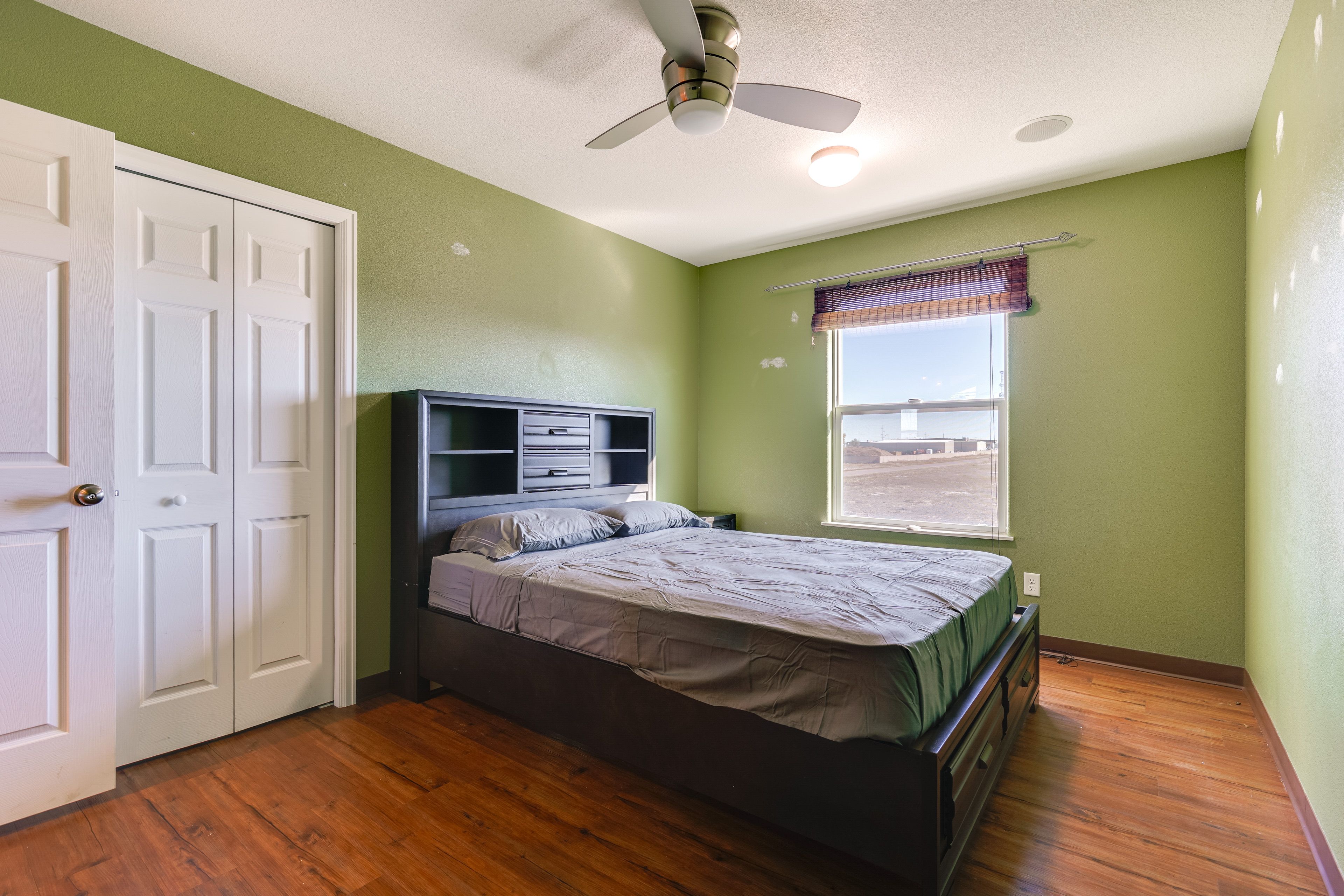 Bedroom 4 | Queen Bed | 2nd Floor