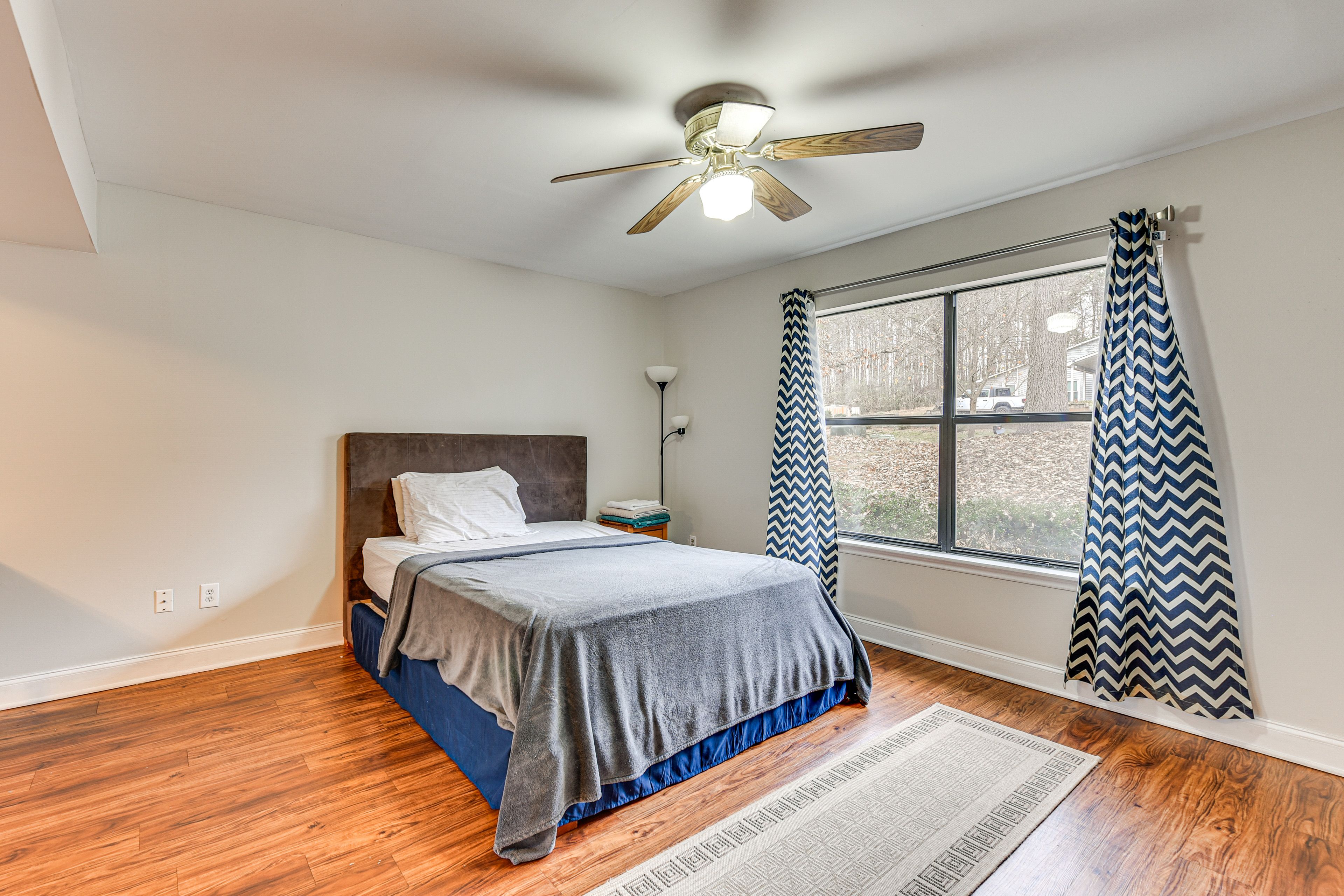 Bedroom 4 | Lower Level | Queen Bed