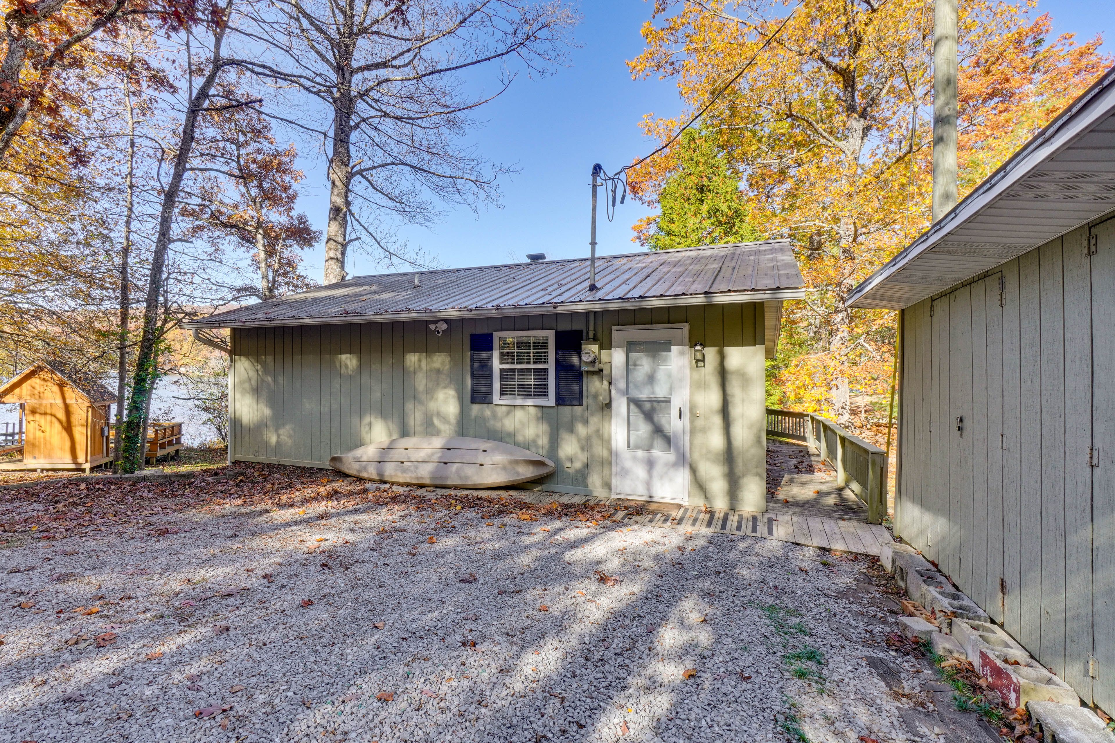 Parking | Driveway (3 Vehicles)