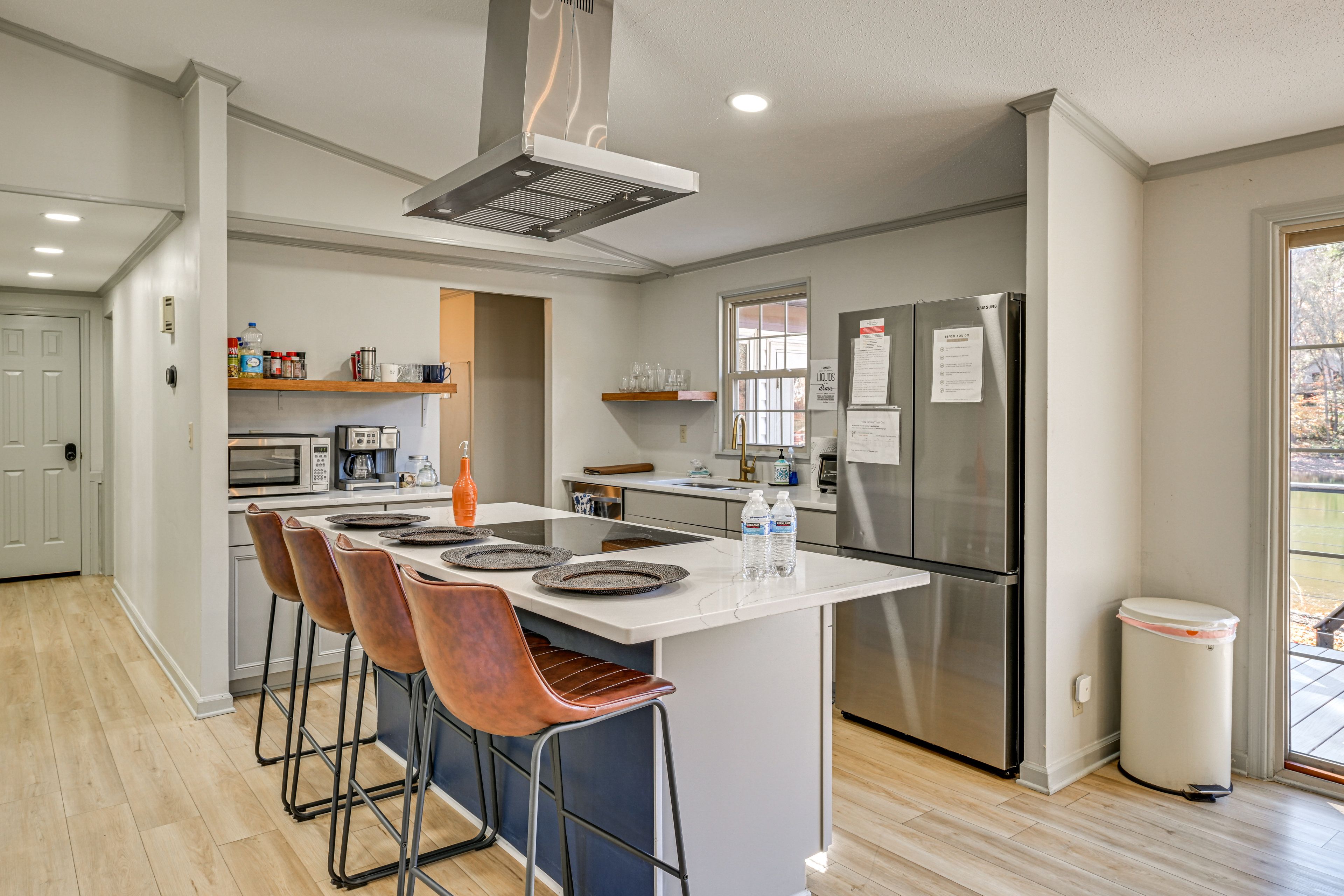 Kitchen | Toaster Oven | Trash Bags & Paper Towels