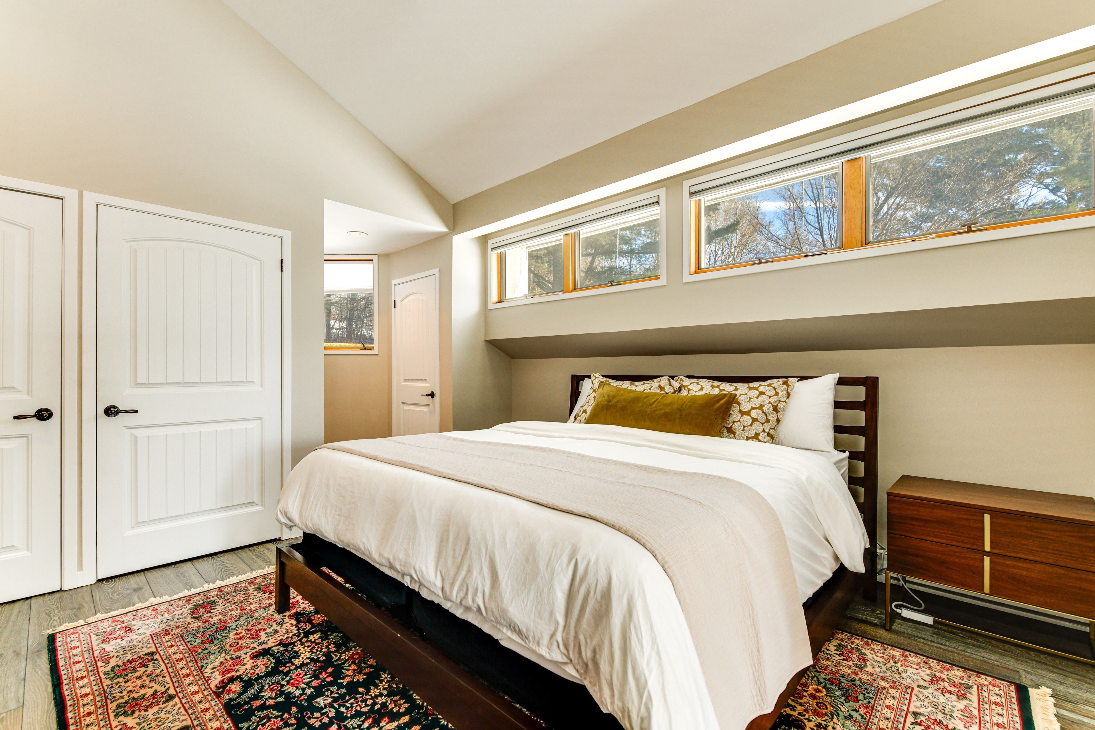 Bedroom 1 | King Bed | Lower Level