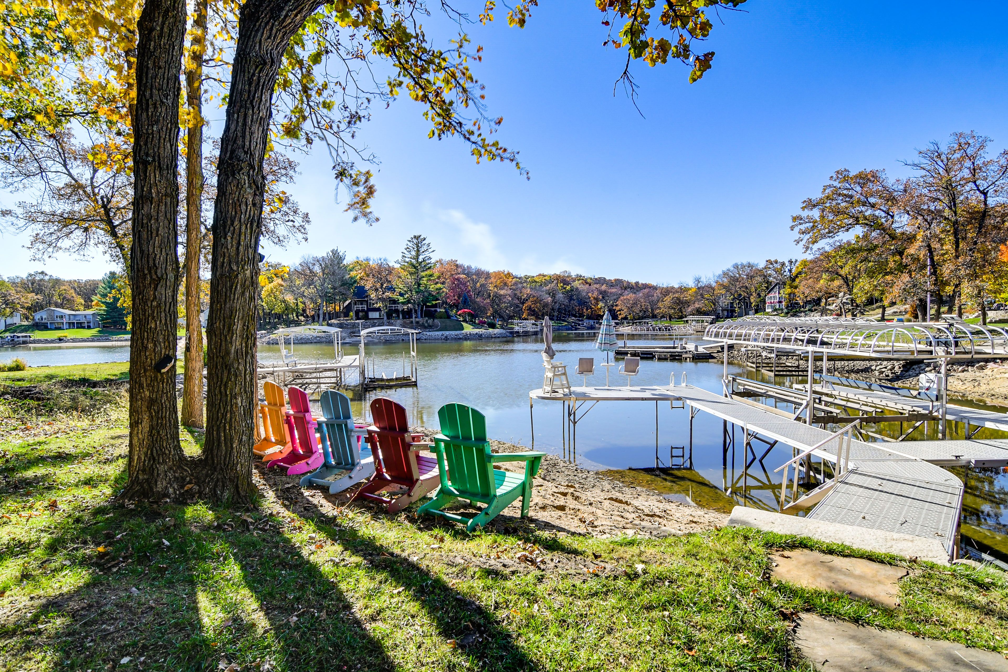 Panora Vacation Rental | 3BR | 2.5BA | 1,404 Sq Ft | Stairs Required