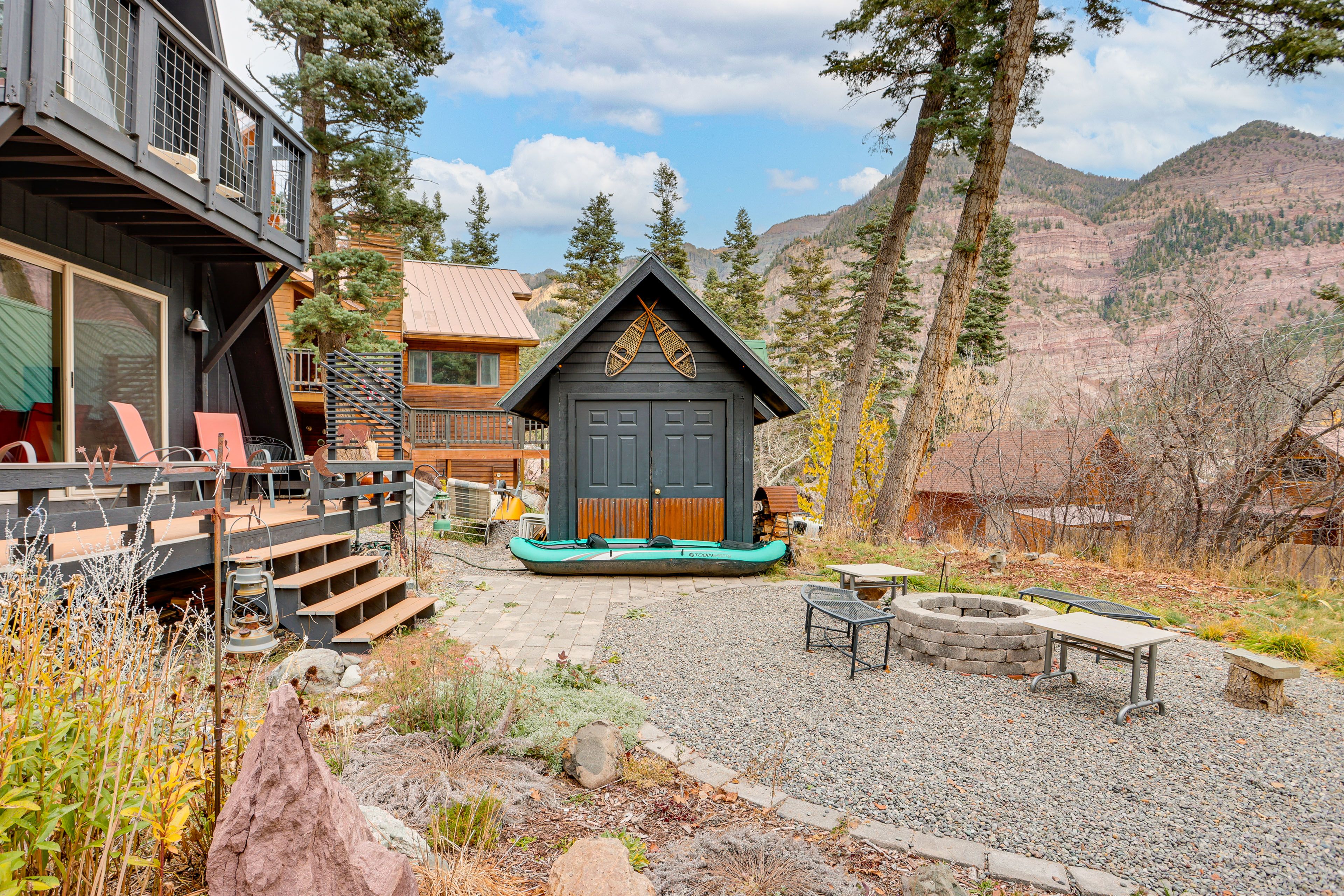 Parking | Driveway (2 Vehicles)