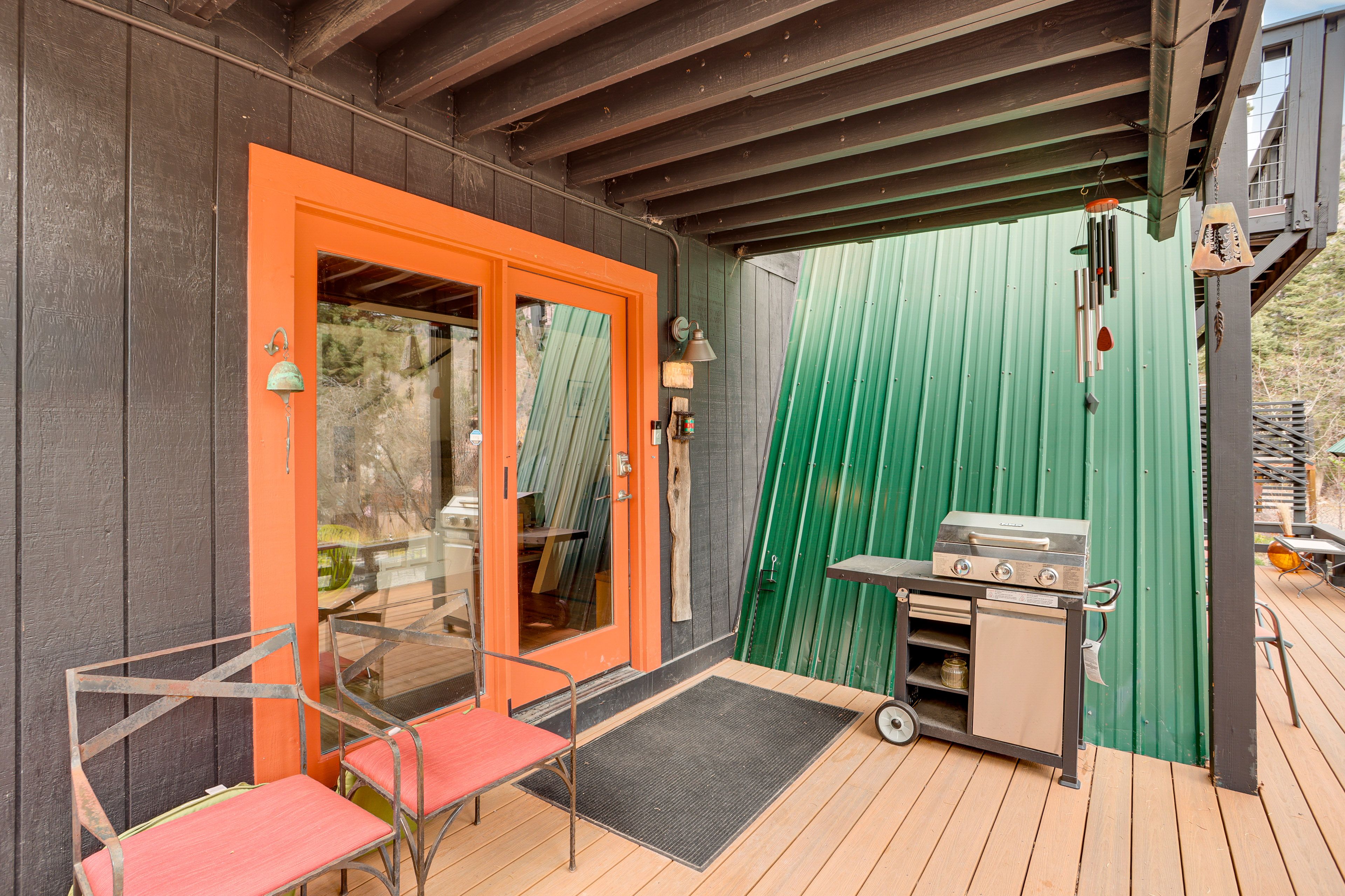 Outdoor Space | Gas Grill | Fire Pit | Bikes Provided