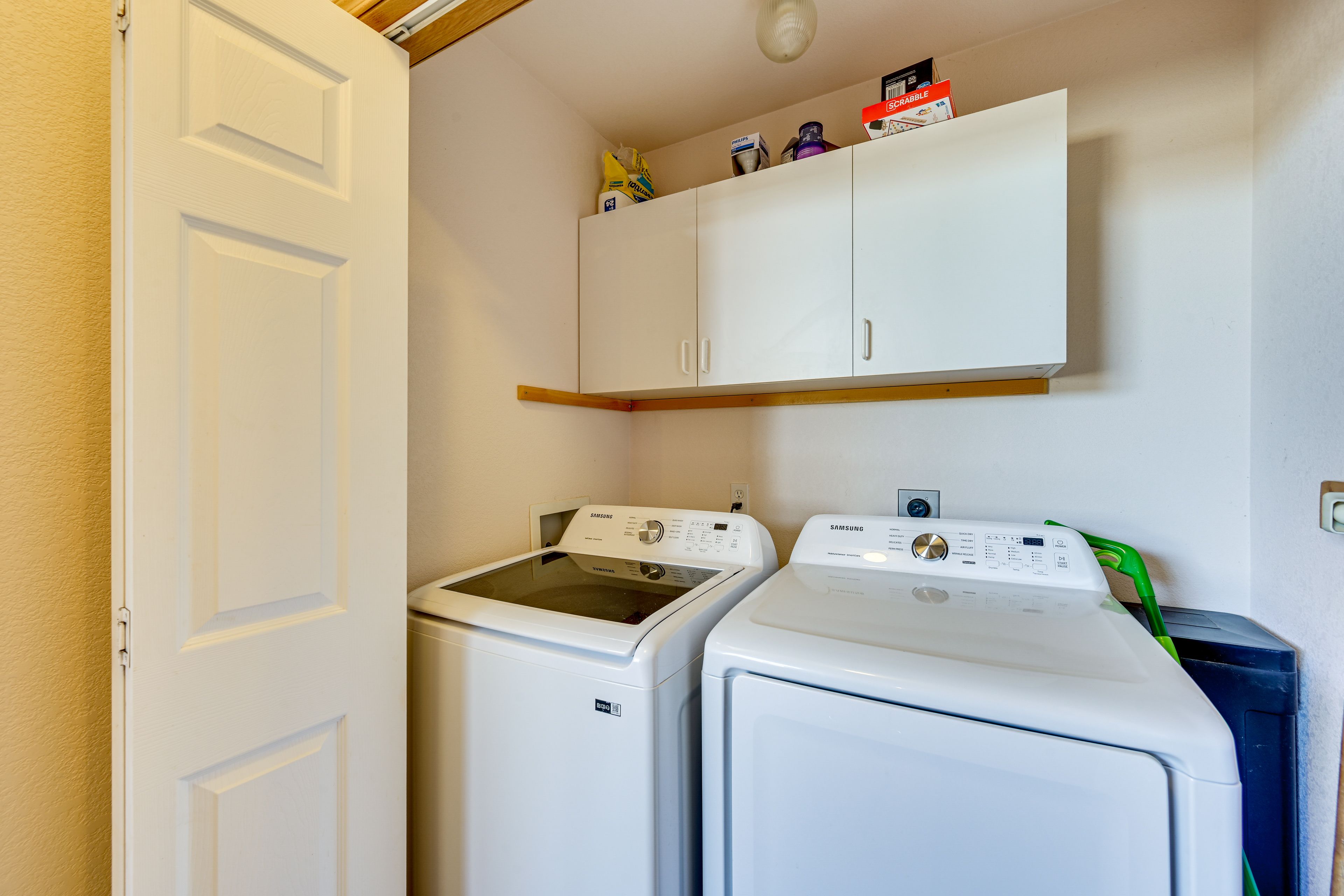 Washer & Dryer | Laundry Detergent