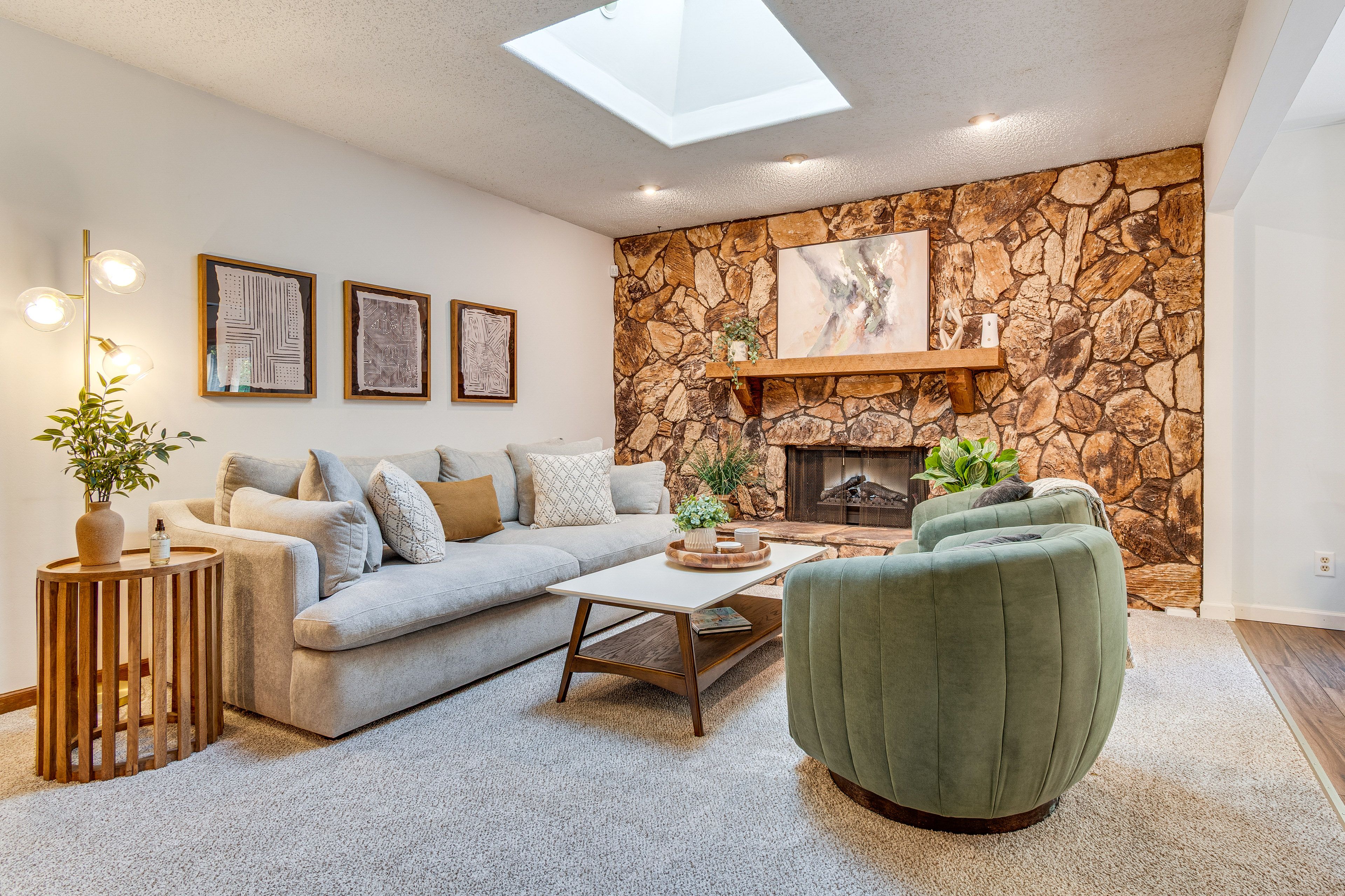 Springfield Vacation Rental | 4BR | 2.5BA | Steps Required | 2,200 Sq Ft