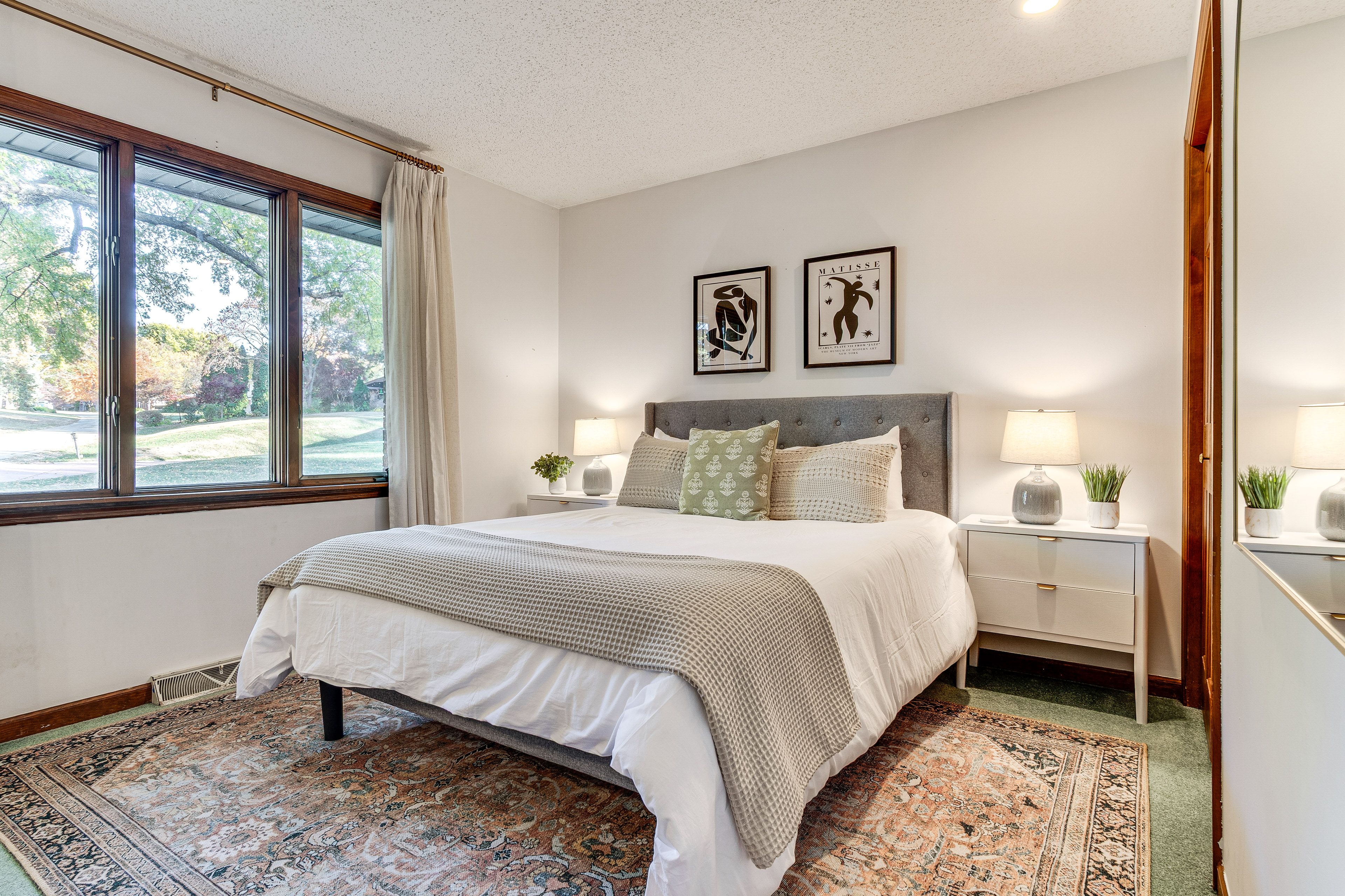 Bedroom 3 | Queen Bed