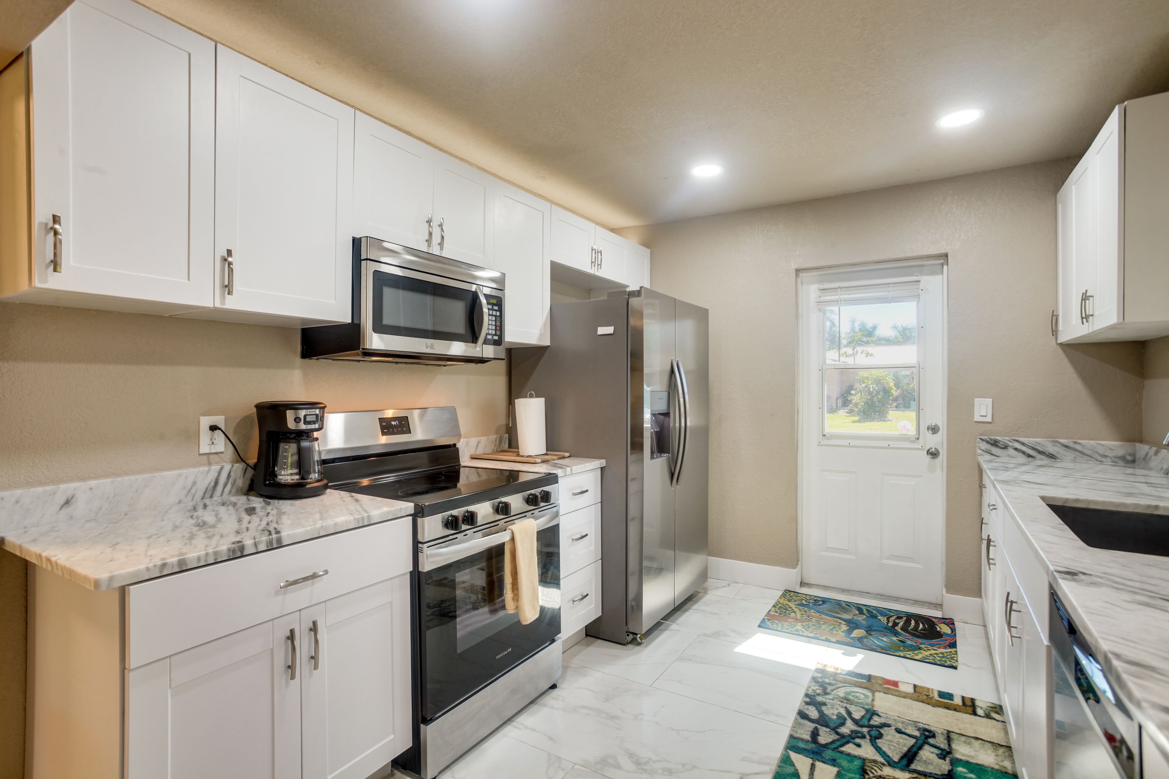 Kitchen | Drip Coffee Maker | Dishwasher