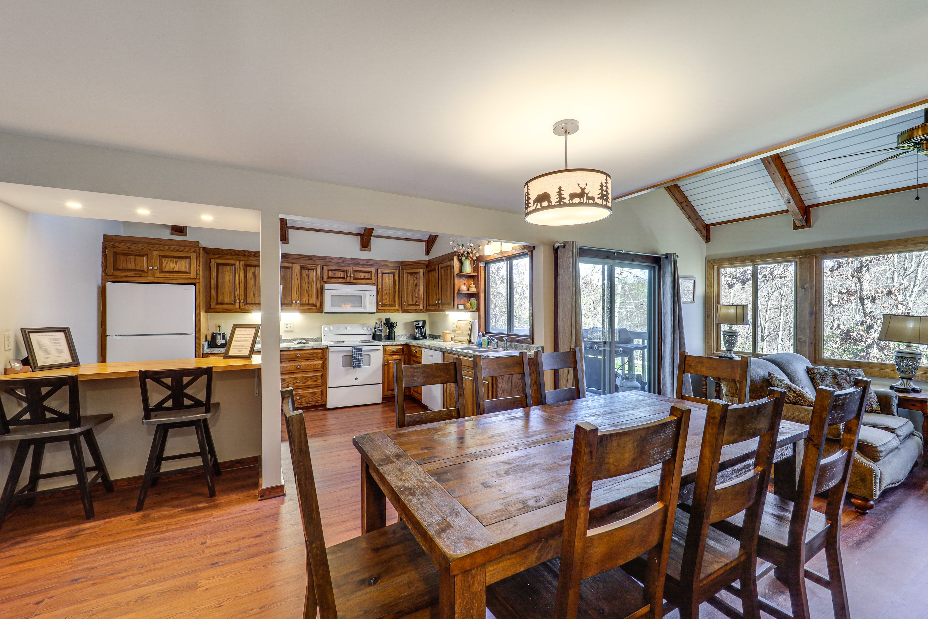 Dining Table | Main Floor