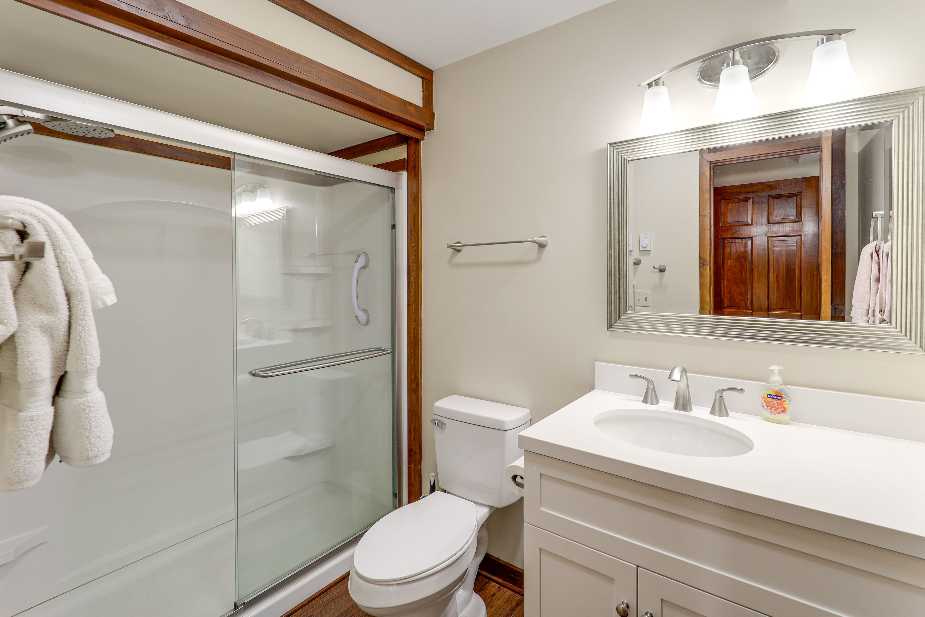 En-Suite Bathroom | Main Floor