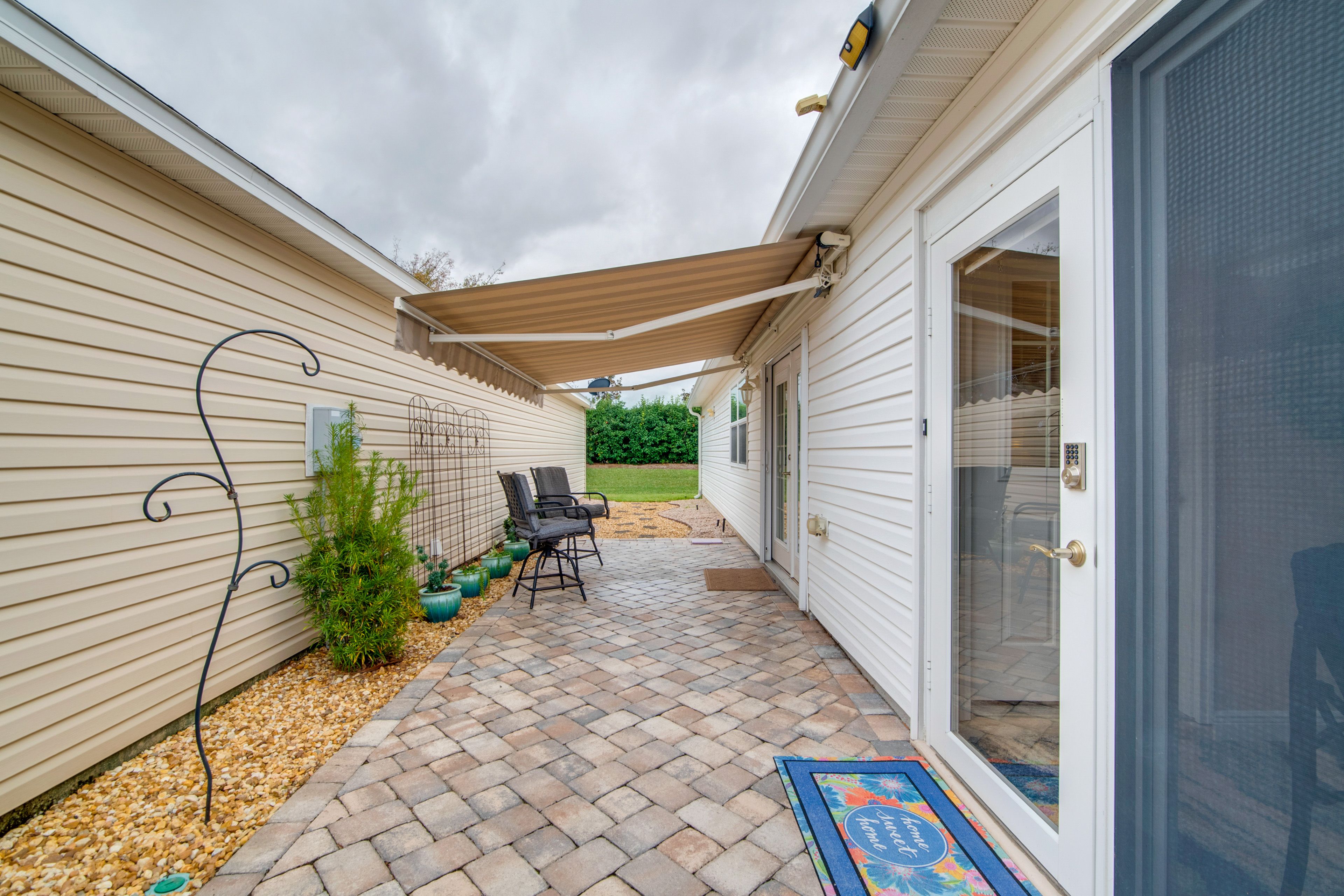 Private Patio | Outdoor Seating