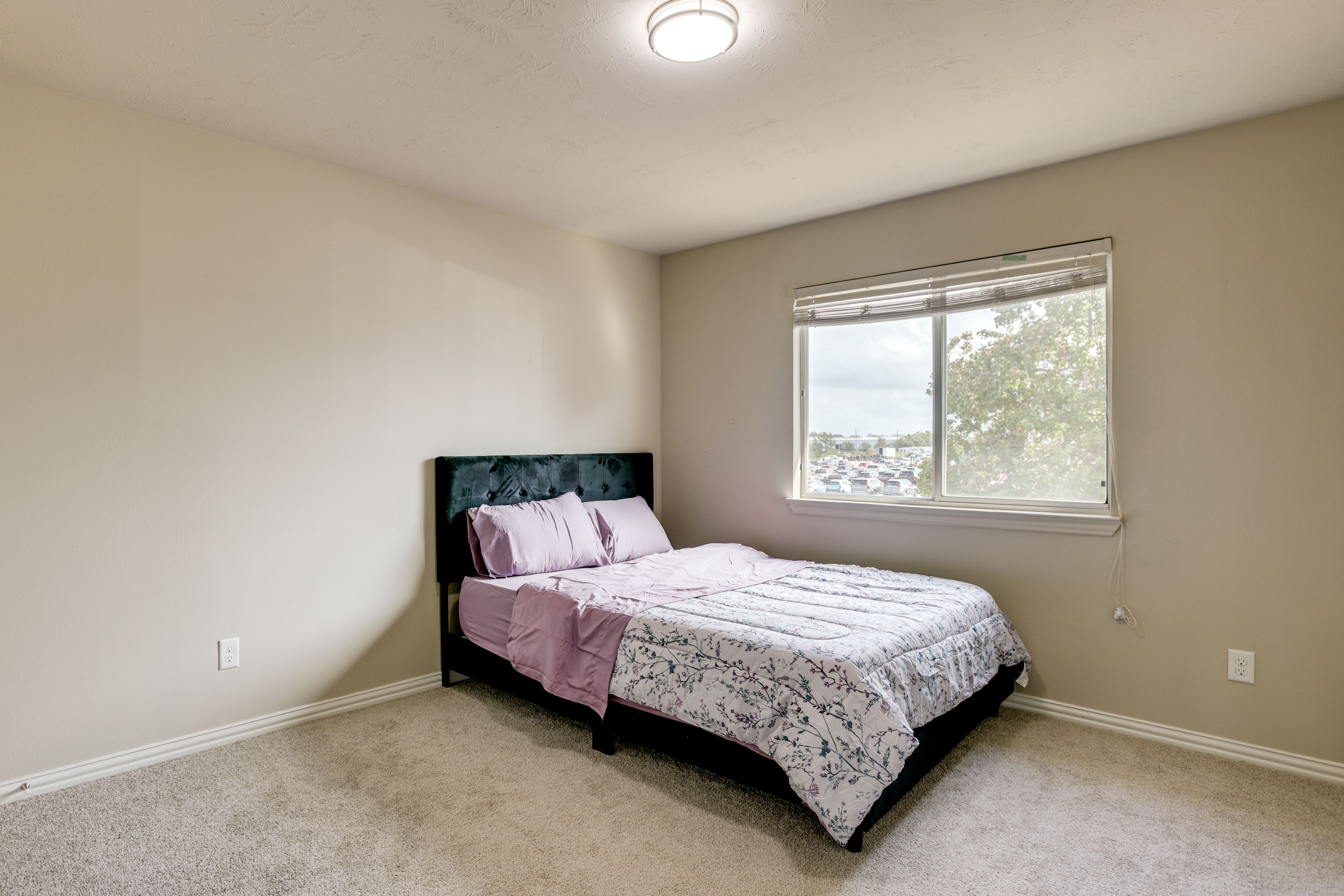 Bedroom 3 | 2nd Floor | Queen Bed